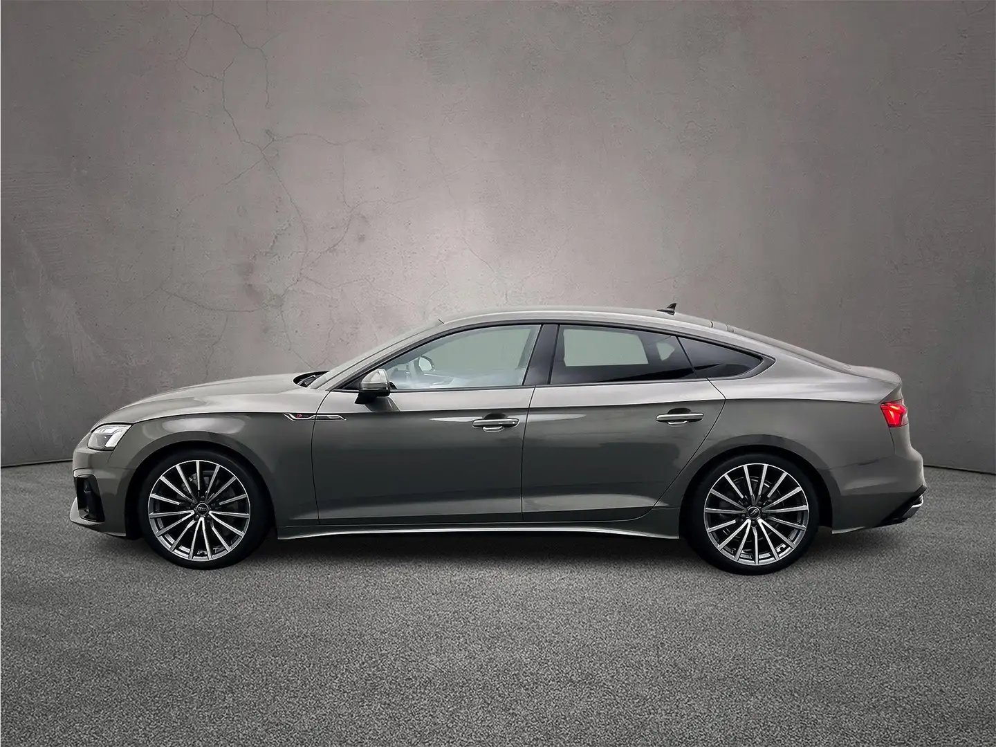 Audi A5 Sportback 35 TFSI 150PK S edition Competition | Ma Grau - 2