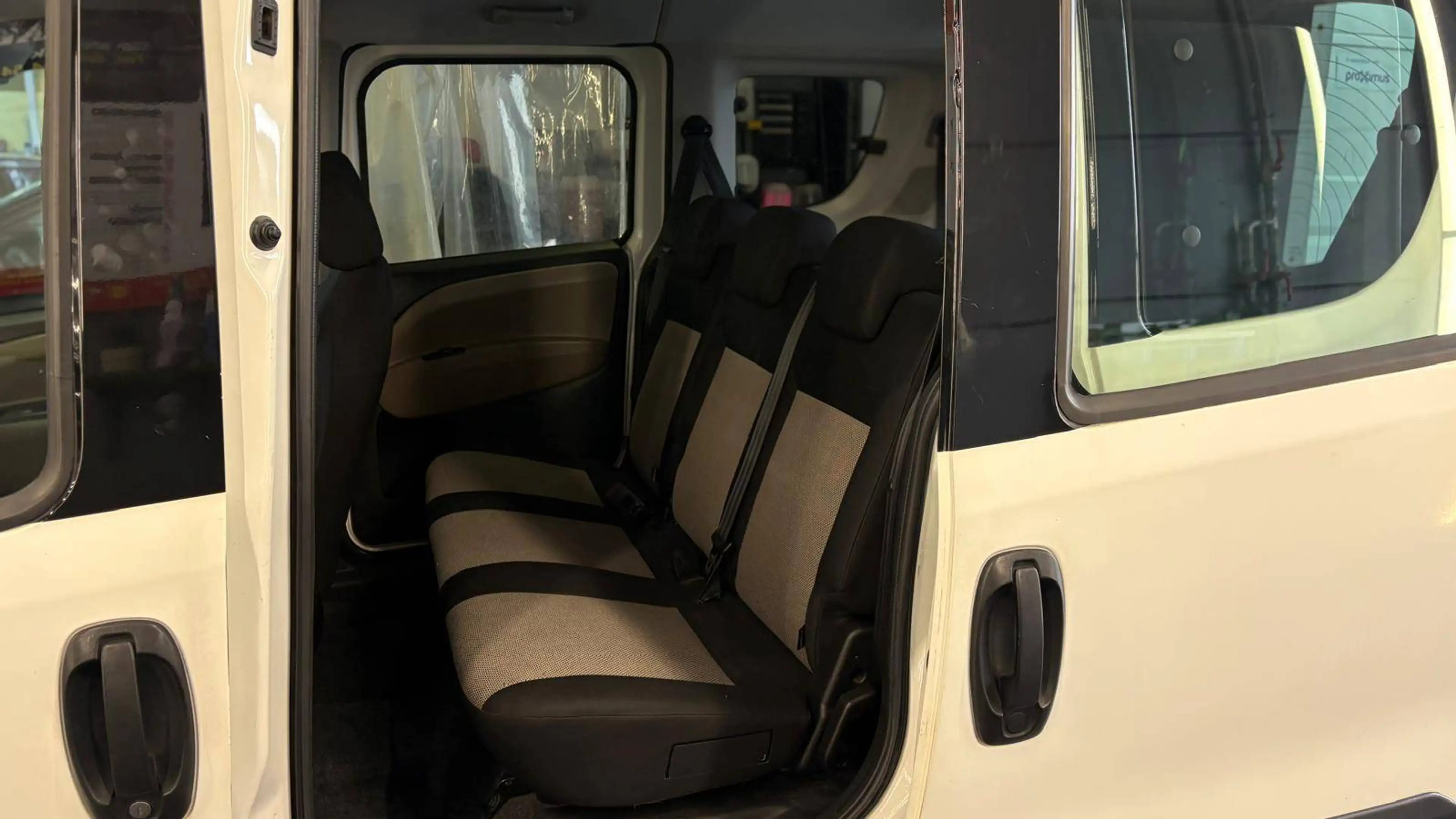 Opel Combo 1.6 CDTI bj. 2014 AUTOMATIQUE 7-ZITPLAATSEN 193.788 KM. — photo 14
