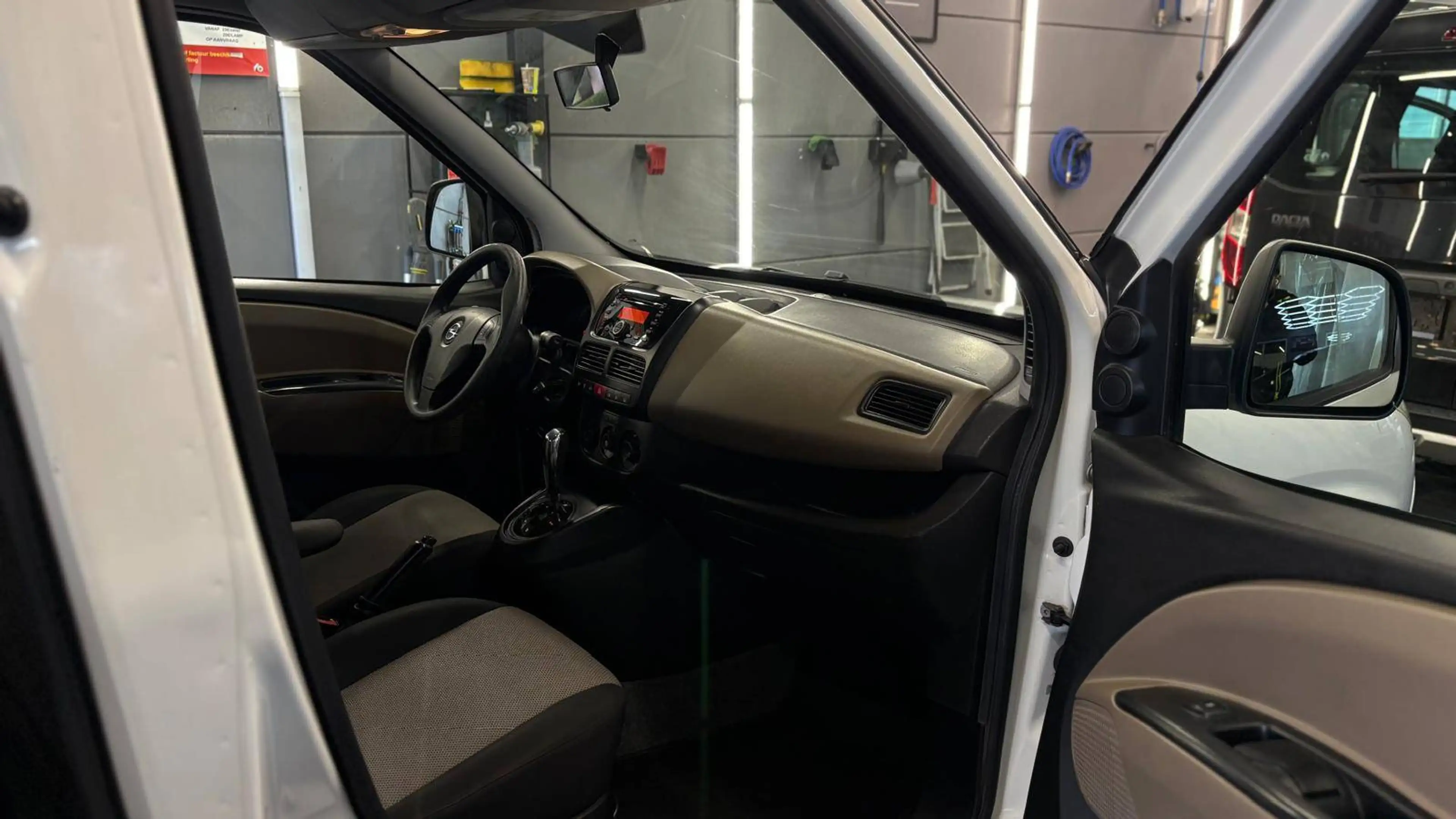 Opel Combo 1.6 CDTI bj. 2014 AUTOMATIQUE 7-ZITPLAATSEN 193.788 KM. — photo 12