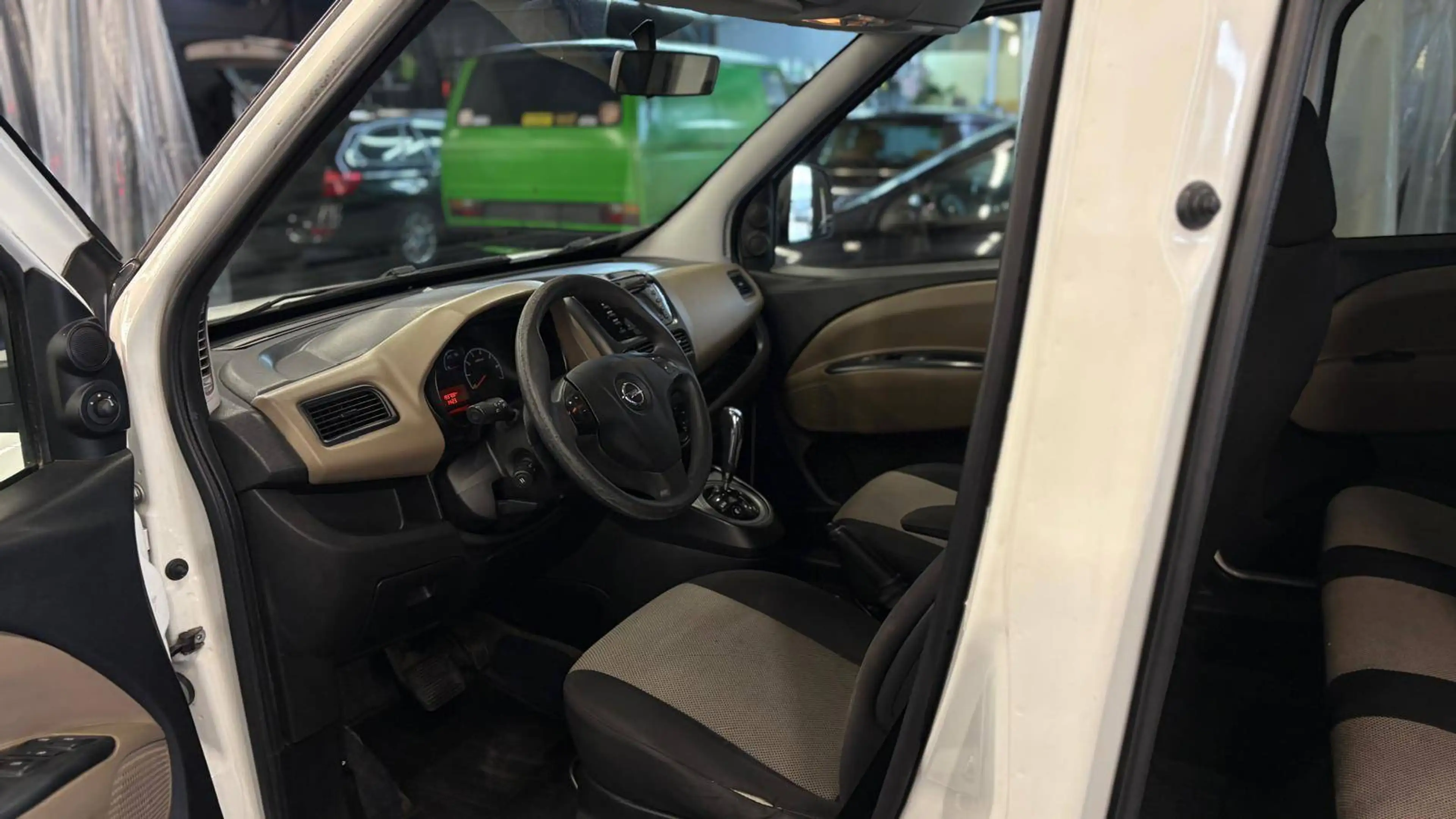 Opel Combo 1.6 CDTI bj. 2014 AUTOMATIQUE 7-ZITPLAATSEN 193.788 KM. — photo 7