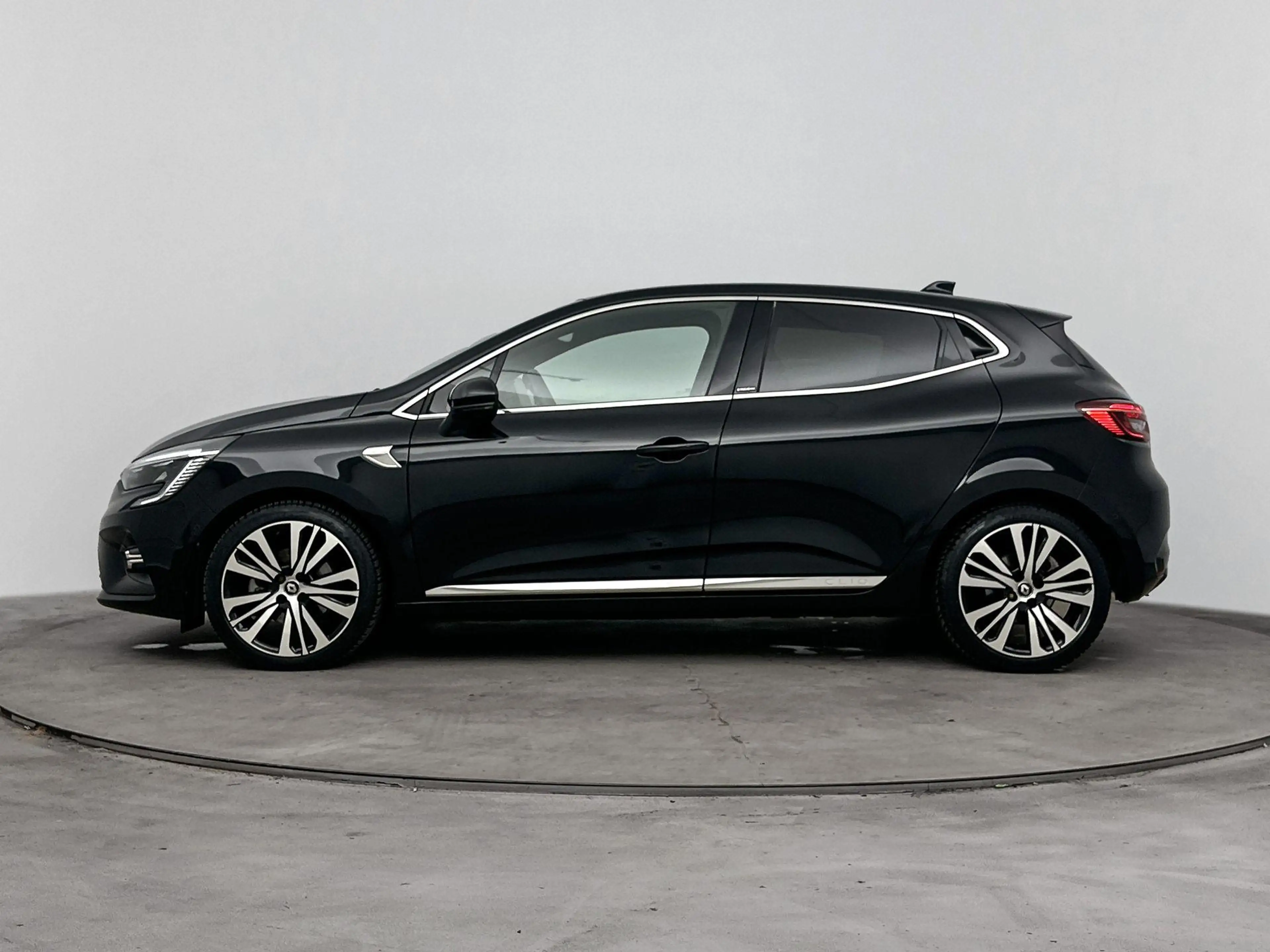 Renault Clio E-Tech Hybrid 140pk Initiale Paris | 360 Camera | — photo 2