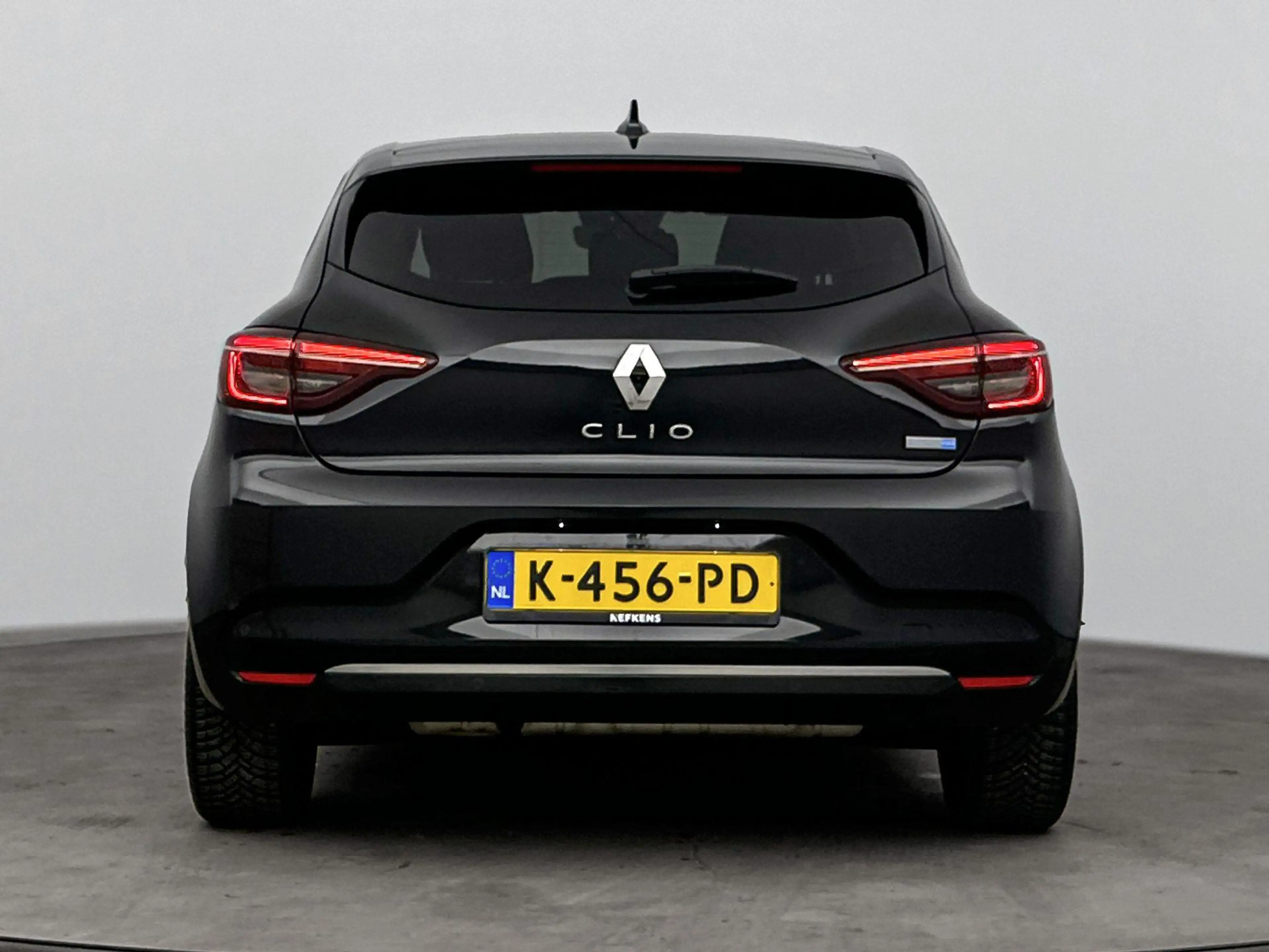 Renault Clio E-Tech Hybrid 140pk Initiale Paris | 360 Camera | — photo 8