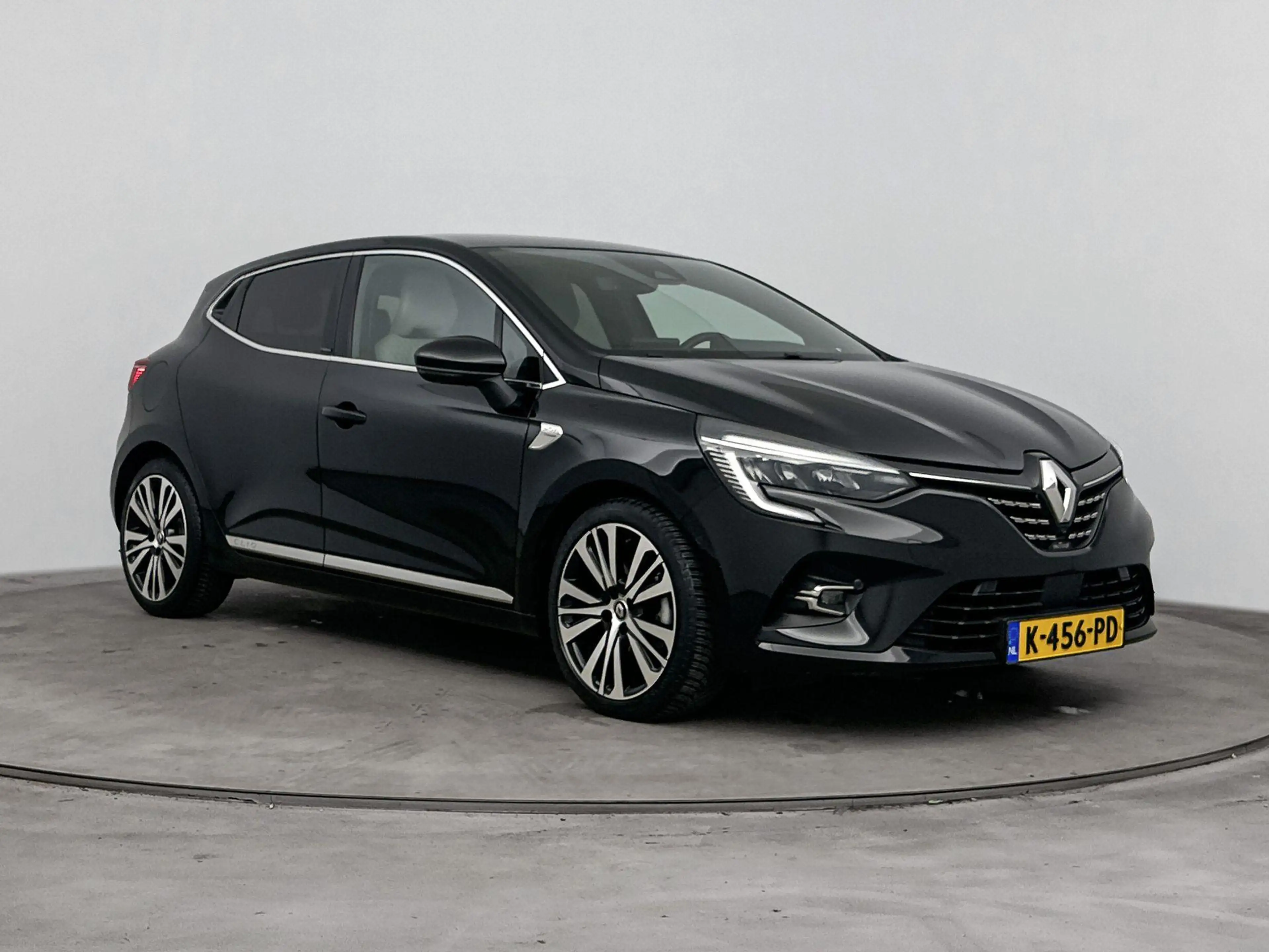 Renault Clio E-Tech Hybrid 140pk Initiale Paris | 360 Camera | — photo 11