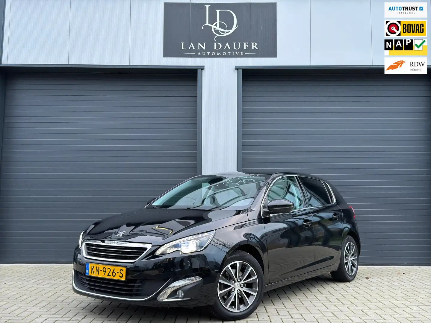 Peugeot 308 1.2 Allure / Wit INTERIEUR / Pano / Luxe uitv! Noir - 1