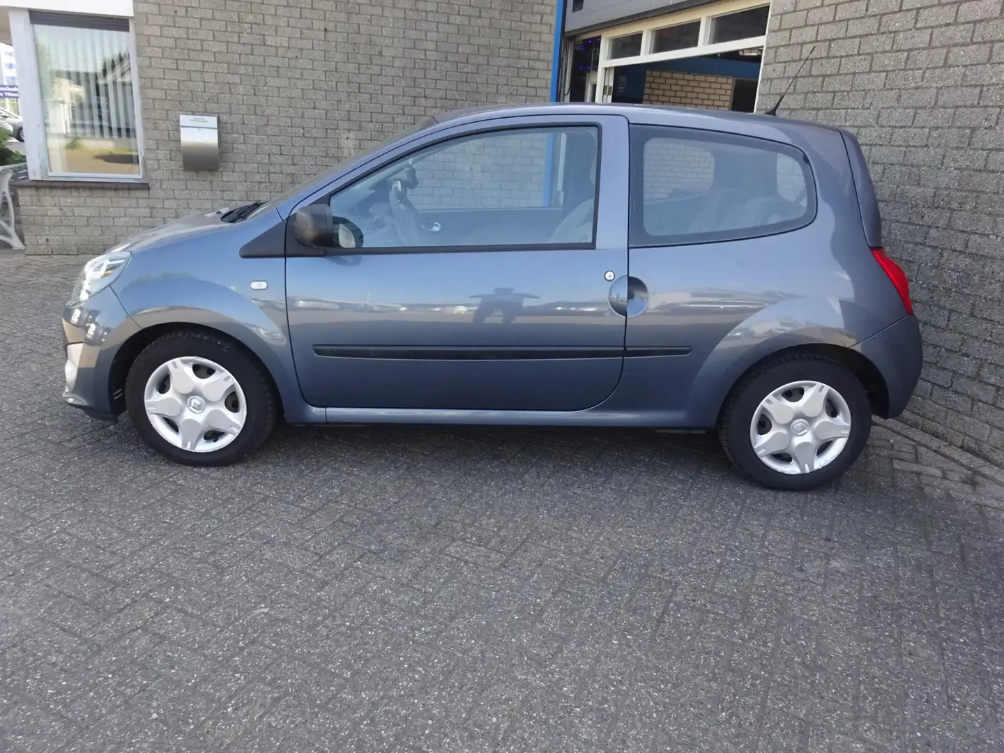 Renault Twingo 1.2-16V Authentique Blauw - 2