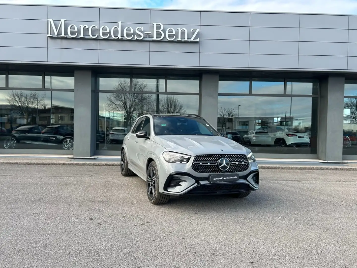 Mercedes-Benz GLE 350 de 4MATIC Plug-in hybrid Šedá - 1