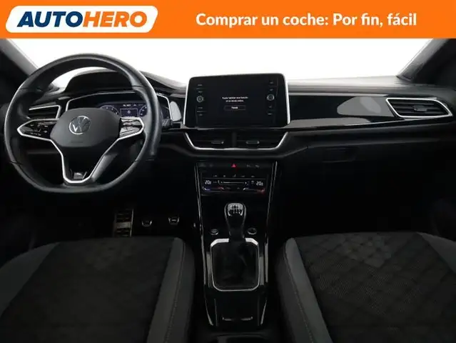 Volkswagen T-Roc view 13