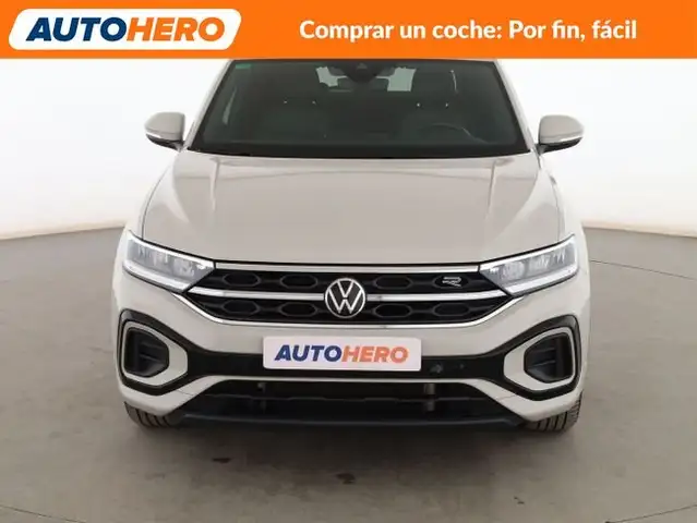 Volkswagen T-Roc view 9