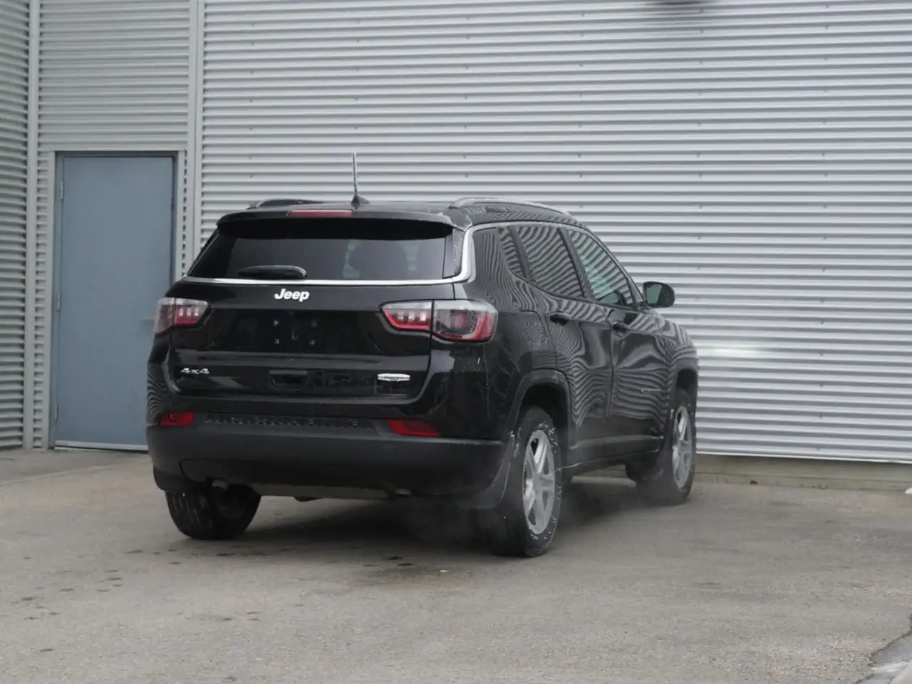 Jeep Compass снимка Jeep Compass