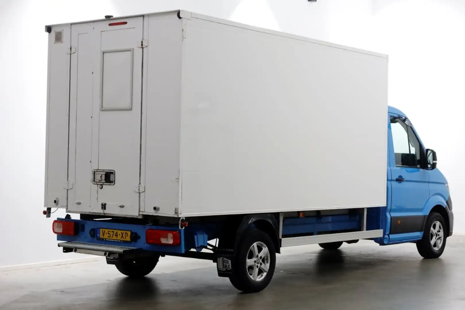 Volkswagen Crafter 35 2.0 TDI E6 Bakwagen met achterdeuren 03-2019 Blauw - 2