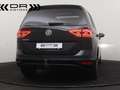 Volkswagen Touran 1.6TDI HIGHLINE DSG - NAVI - LED - LEDER - PANODAK Noir - thumbnail 2