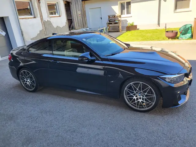 BMW M4 Ansicht 4