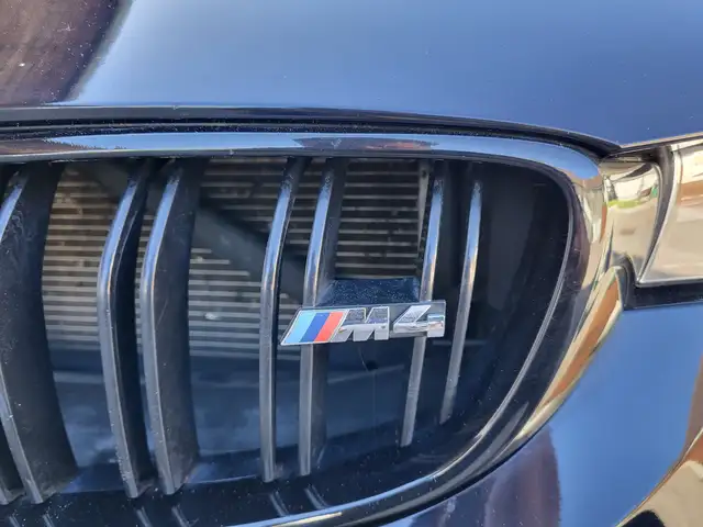 BMW M4 Ansicht 13