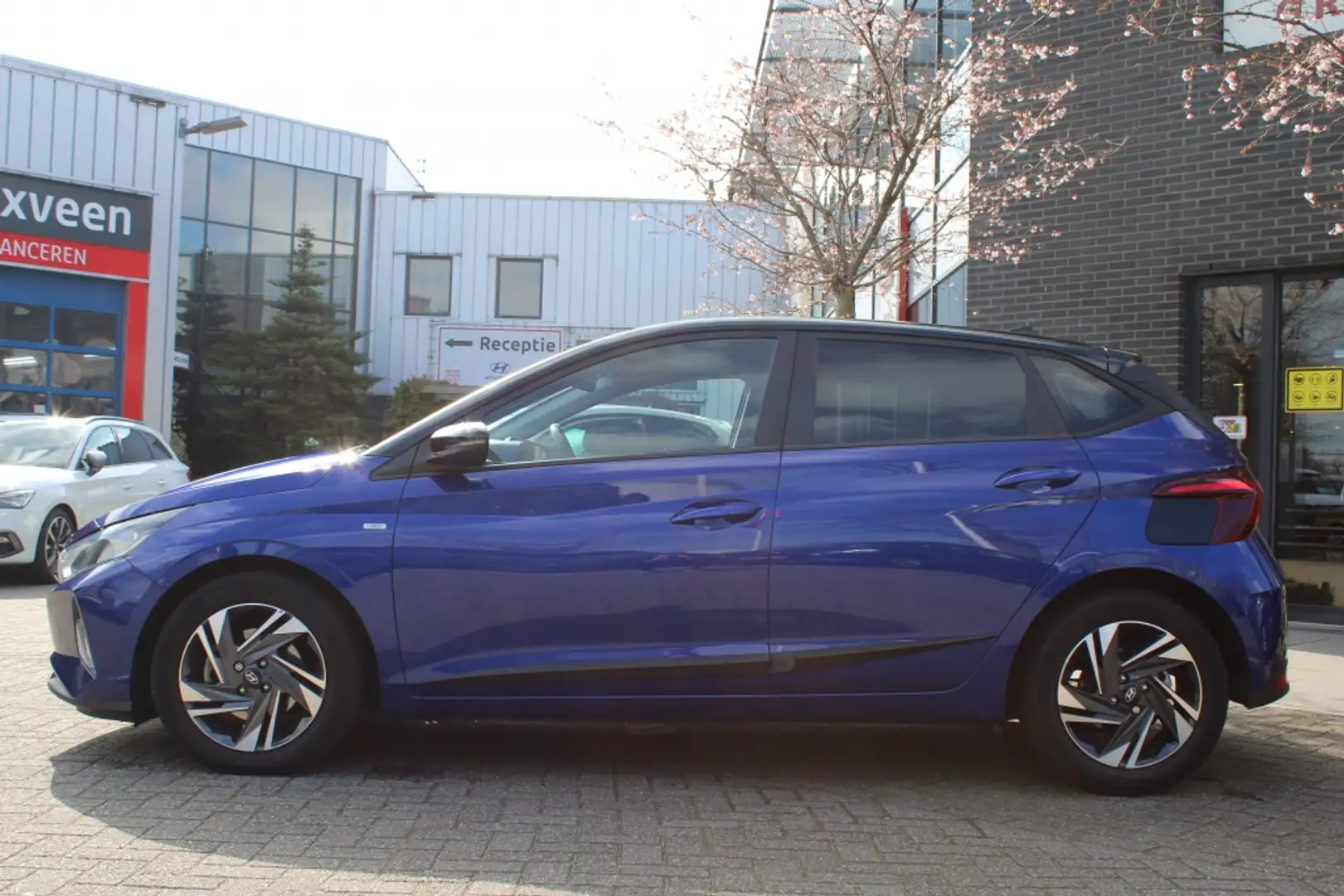 Hyundai i20 1.0 T-GDI Comf.Smart 2Tone Navi/Led/Pdc/Cam/16" "R Blauw - 2