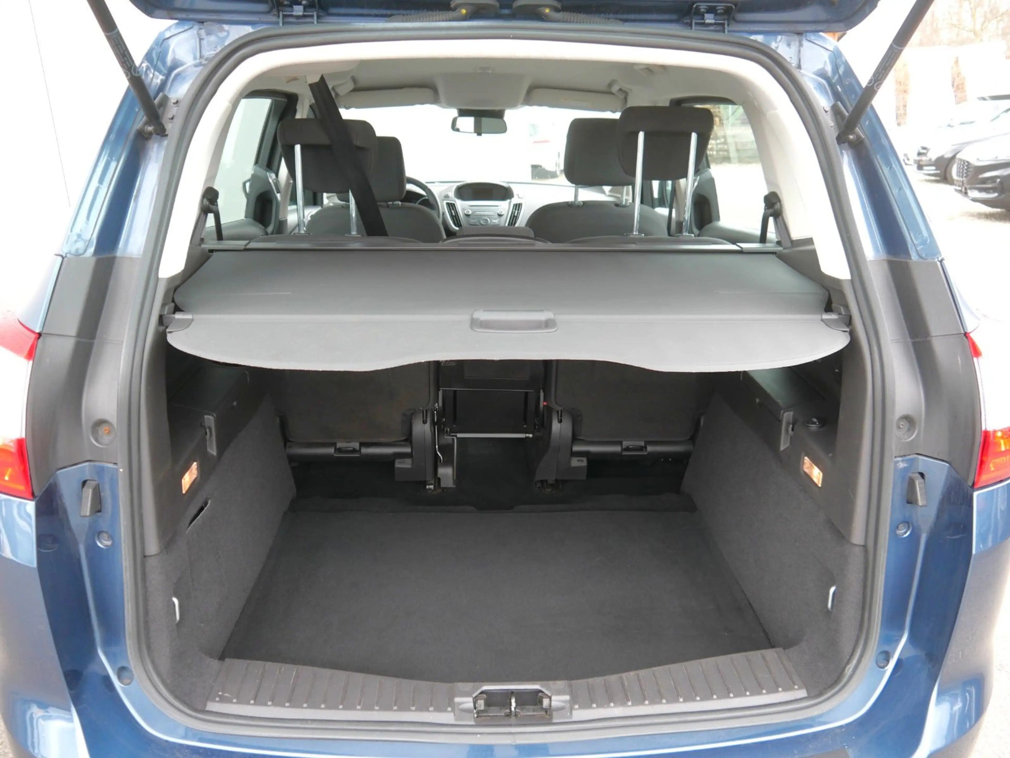 Ford Grand C-Max Grand C-MAX 1.0 EcoBoost Trend — photo 11