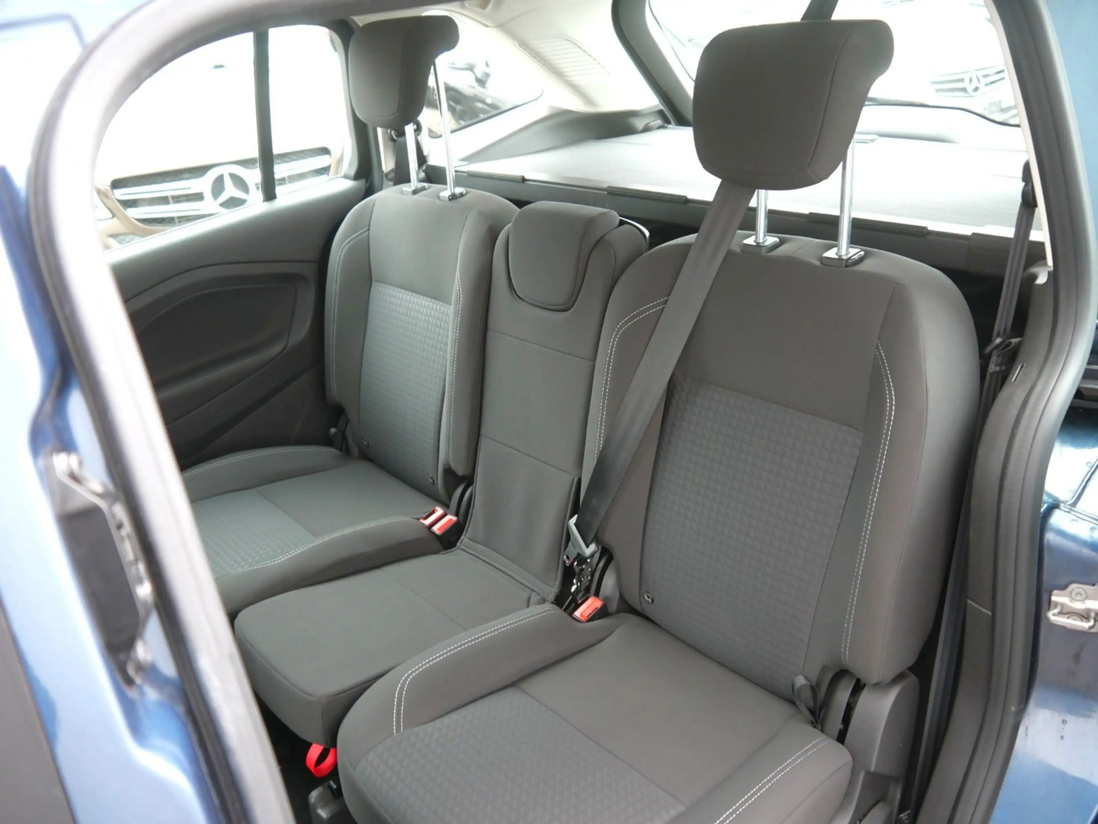 Ford Grand C-Max Grand C-MAX 1.0 EcoBoost Trend — photo 10