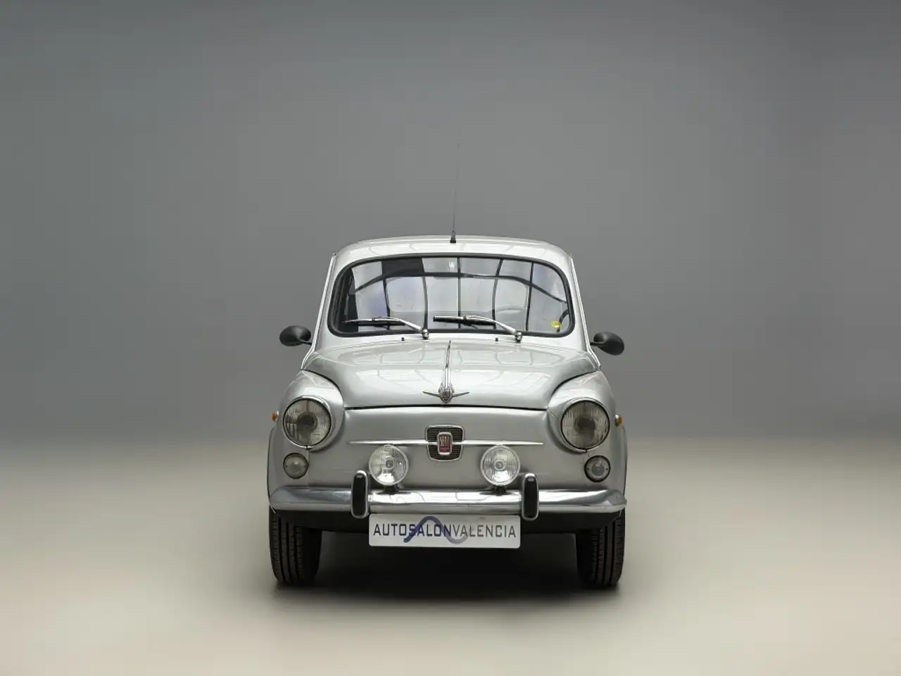 SEAT 600 L Especial, foto 3