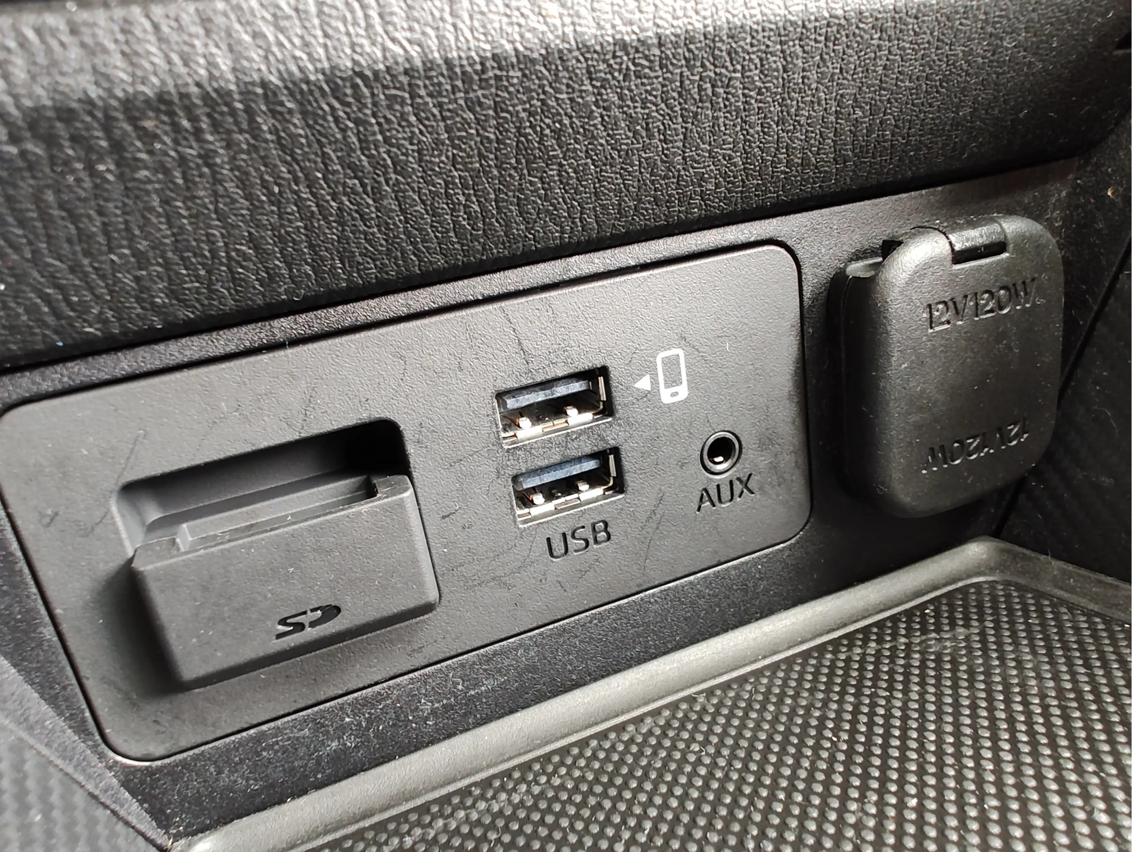 Mazda 2 1.5 SKYACTIV-G GT-M Keyless | Carplay/Android | Do — photo 19