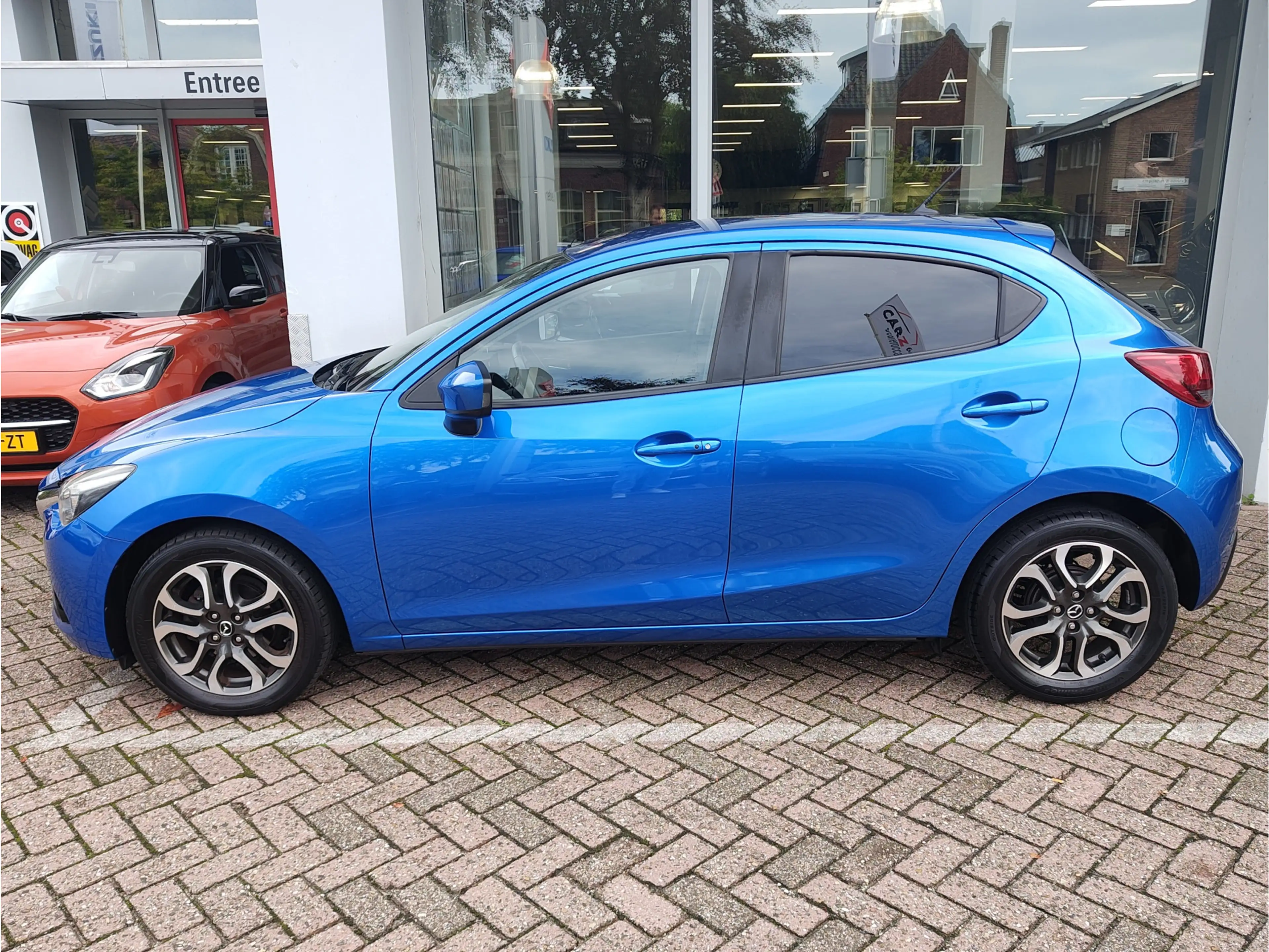 Mazda 2 1.5 SKYACTIV-G GT-M Keyless | Carplay/Android | Do — photo 2