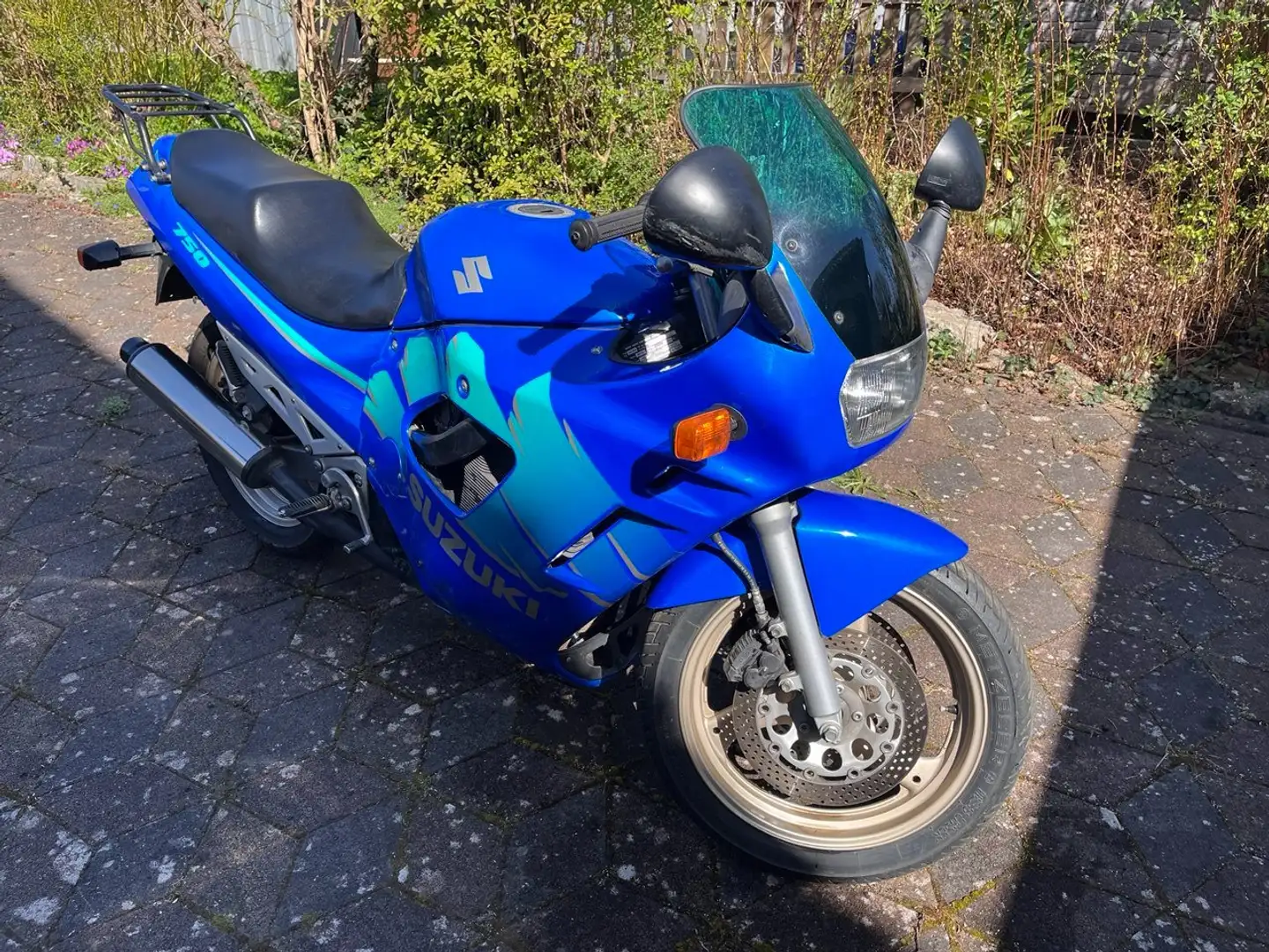 Suzuki GSF 750 GR 78 A Niebieski - 2