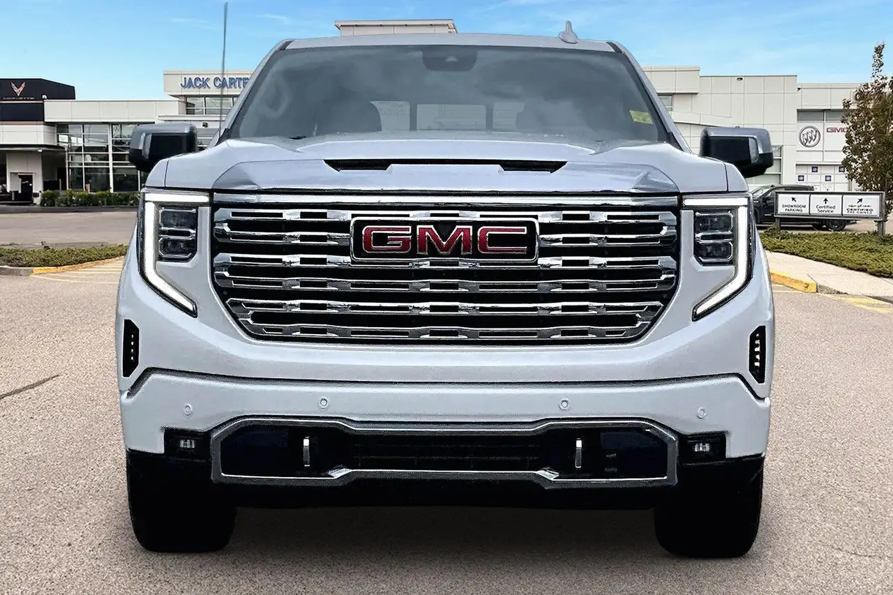 GMC Sierra 1500 снимка GMC Sierra 1500