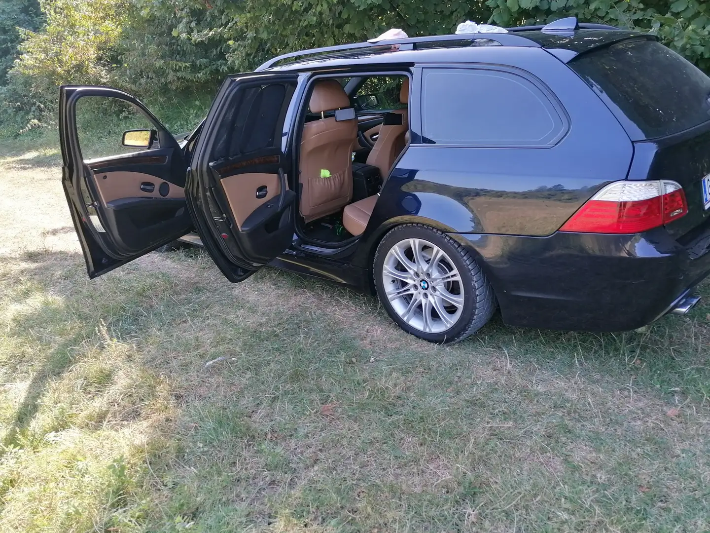 BMW 530 530xd Touring Aut. - 1