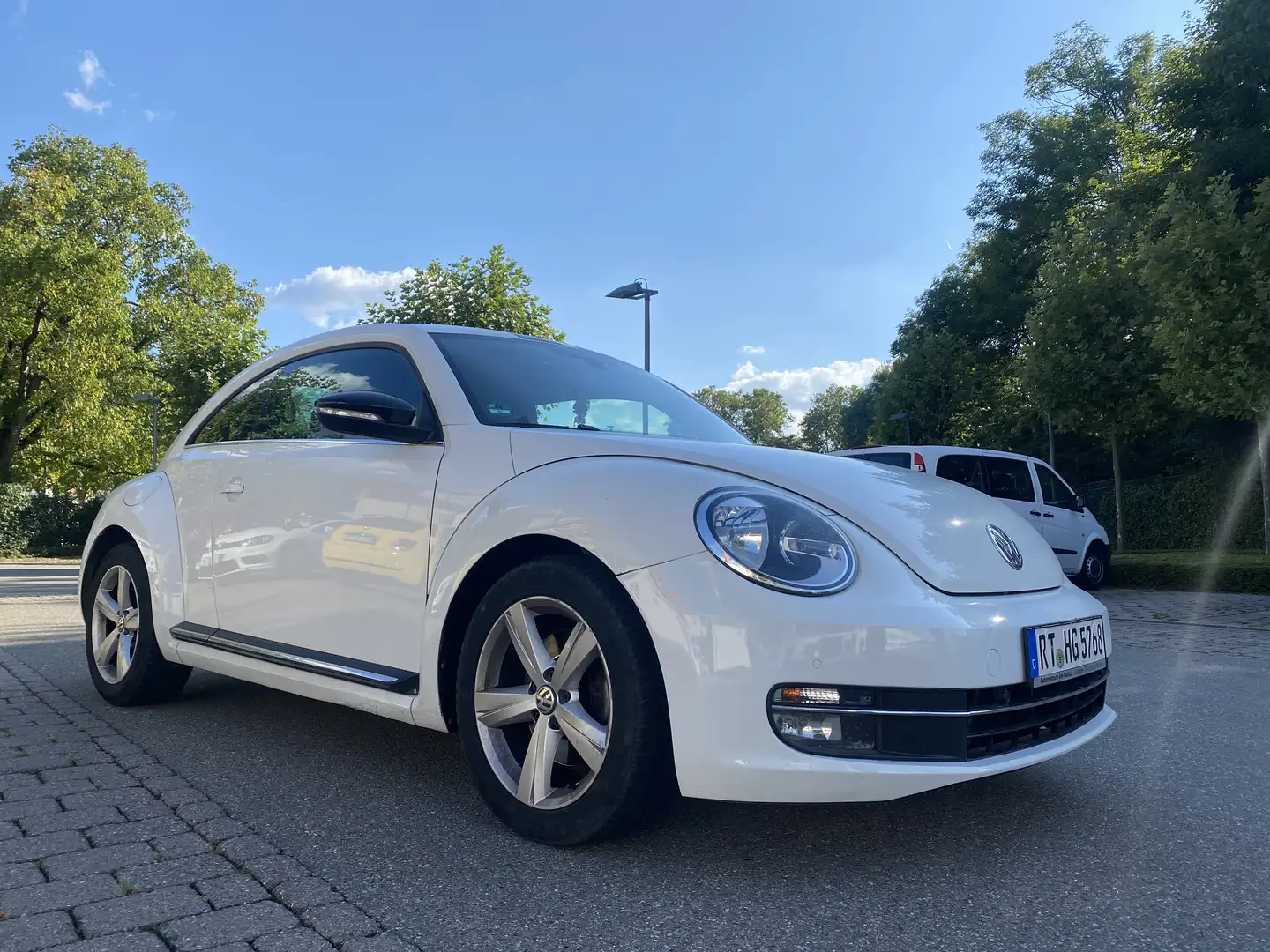 Volkswagen Beetle Sport - 1