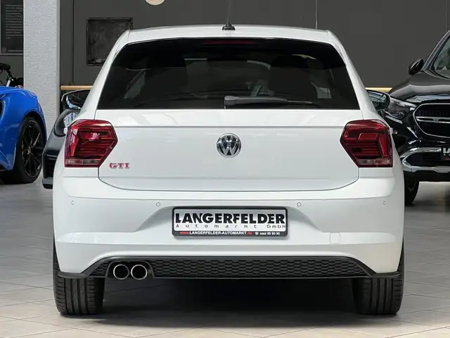 Volkswagen Polo view 4