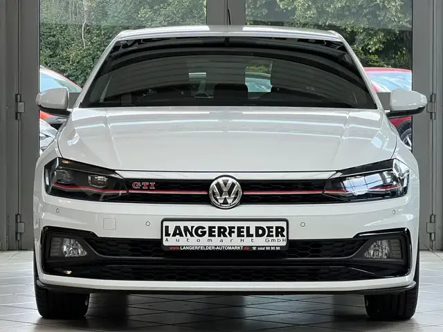Volkswagen Polo view 10