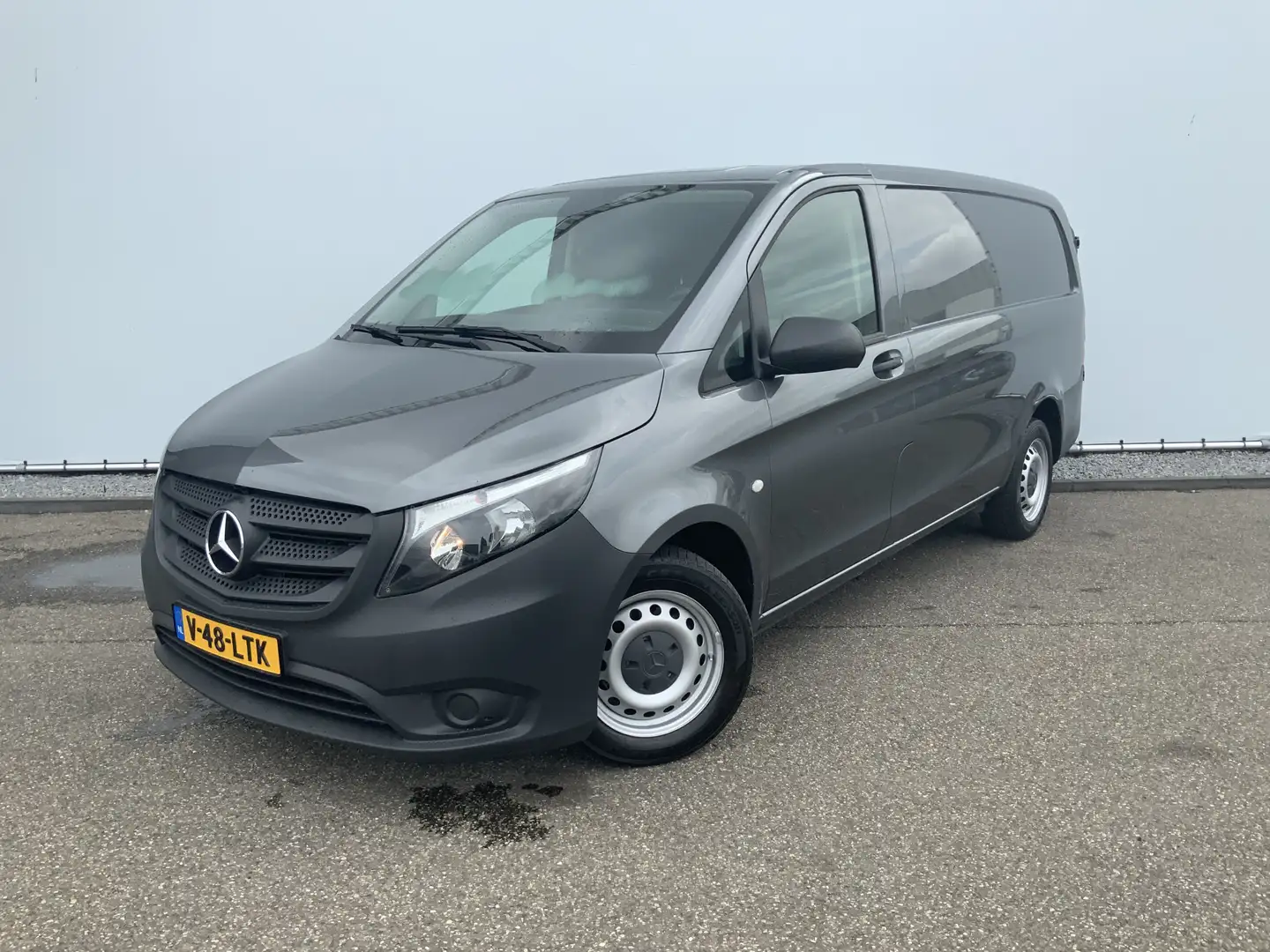 Mercedes-Benz Vito 116 CDI Lang Automaat Airco Cruise amera Navi Trek Gris - 1