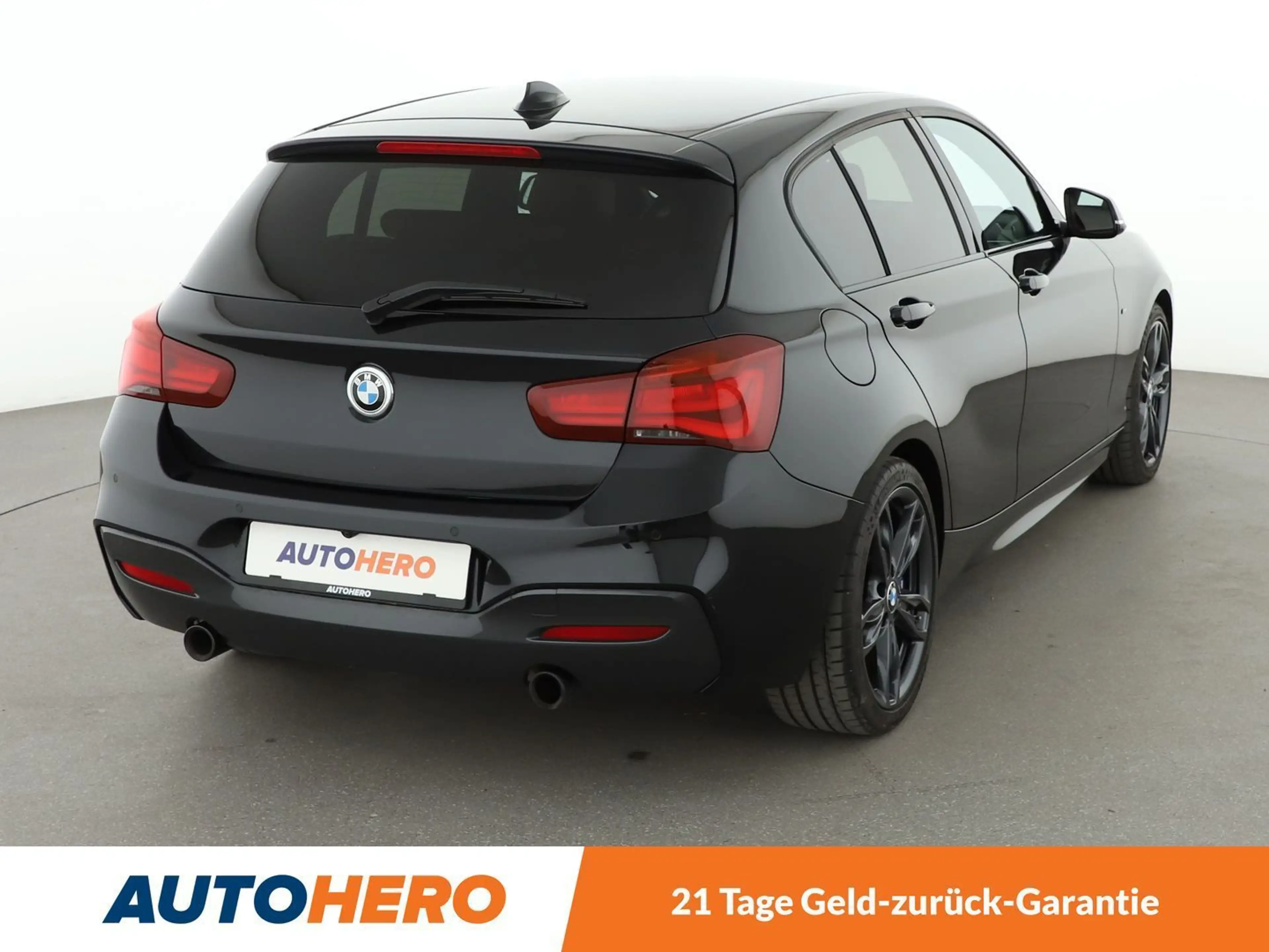 BMW 140 M140i xDrive Special EditionAut.*NAVI*LED*TEMPO* — photo 6
