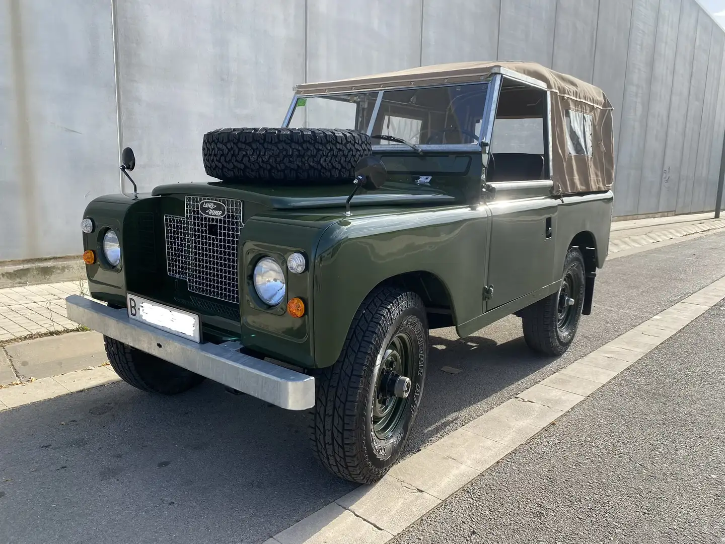 Land Rover Series Grün - 1