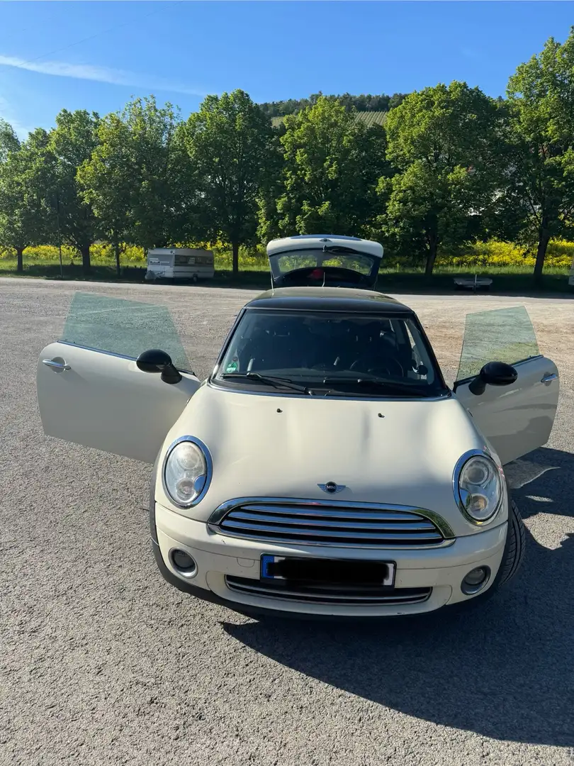 MINI One Cooper, mit neuem TÜV 12.05.25, 8-fach Alufelgen Weiß - 2