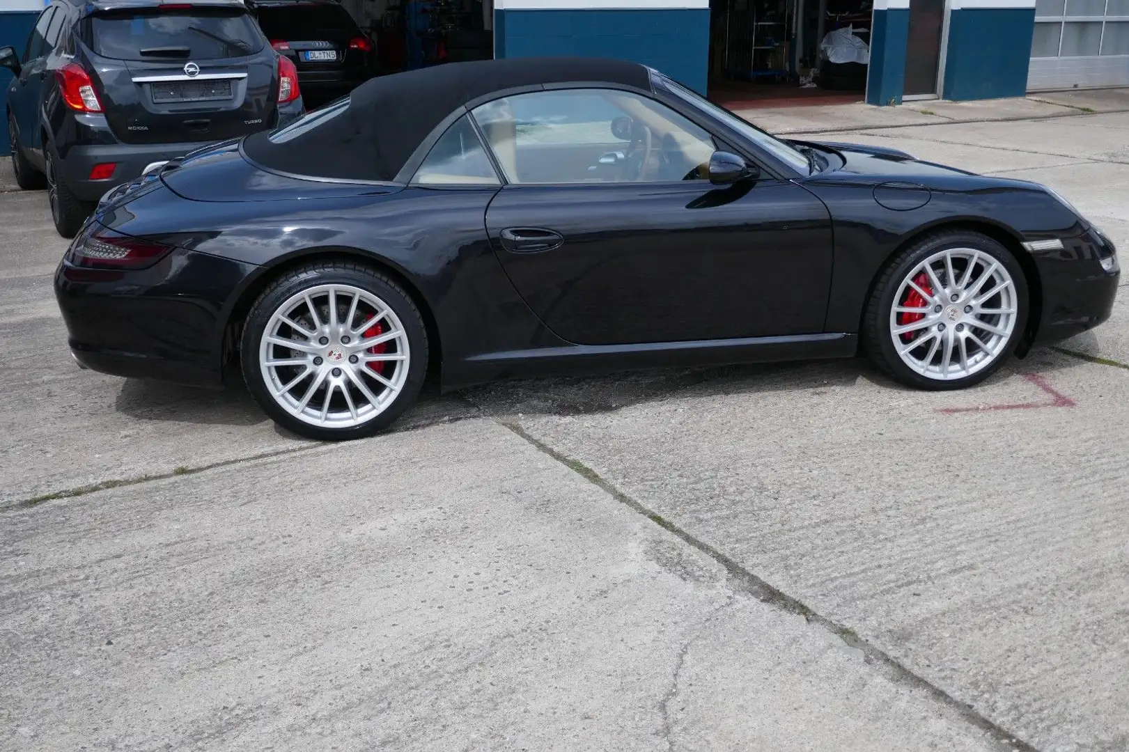 Porsche 911 Carrera S Cabrio PCM/Bi-Xenon/Bose/Raffleder Black - 2