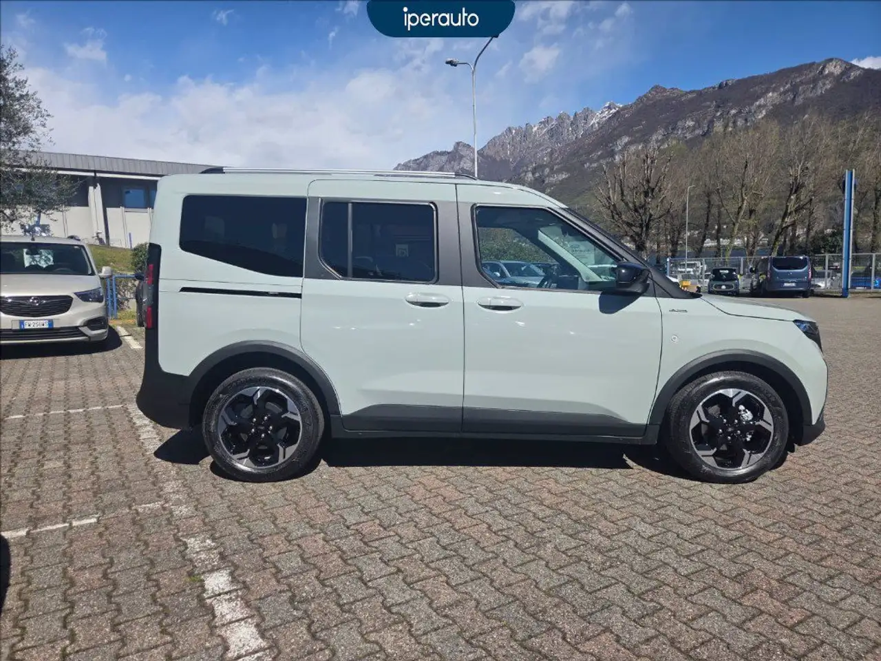 Ford Tourneo Courier 2026