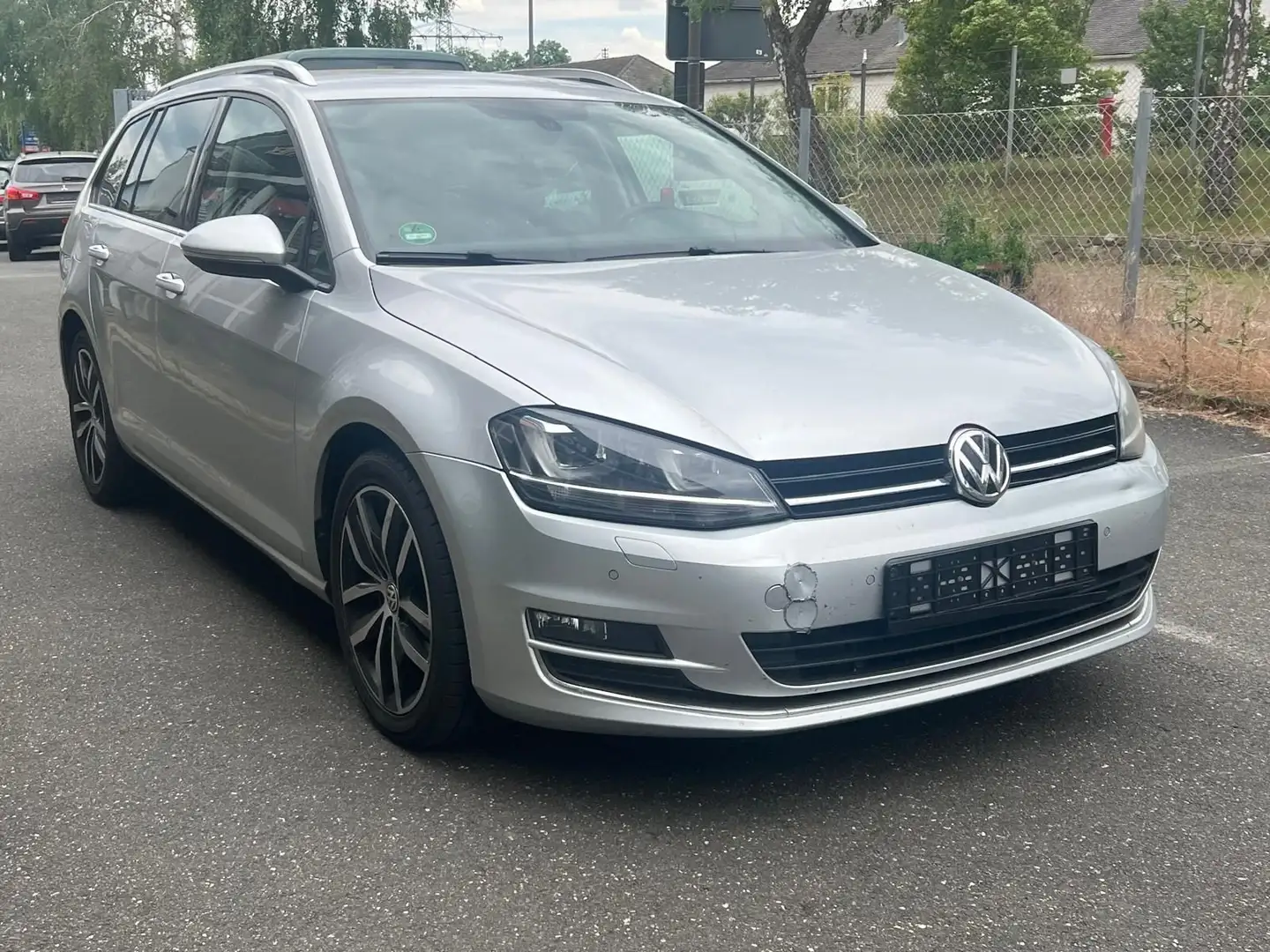 Volkswagen Golf VII Variant Highline BMT Silber - 2