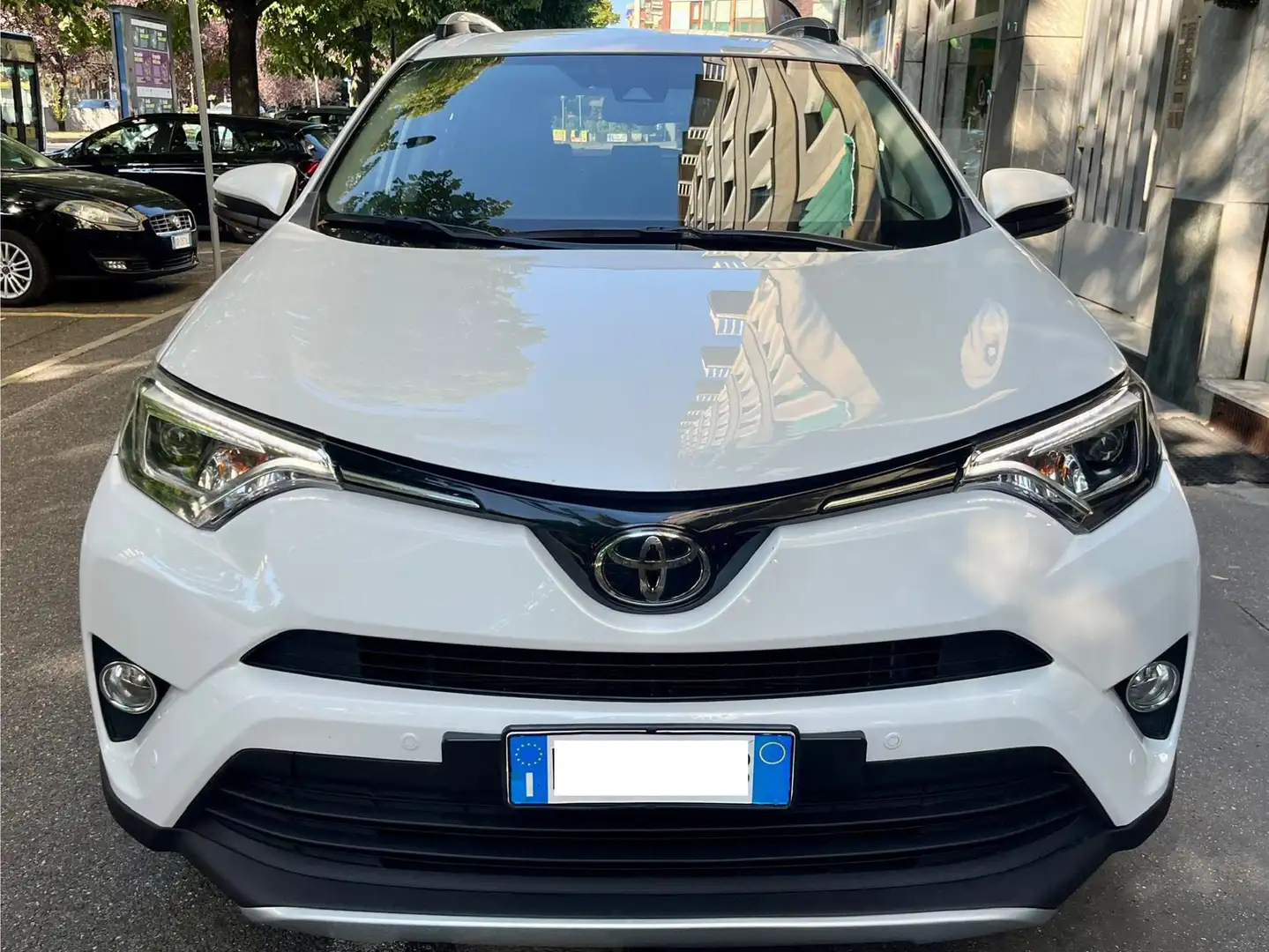 Toyota RAV 4 Rav4 IV 2016 Rav4 2.0 d-4d  2wd mt my17 Bianco - 2