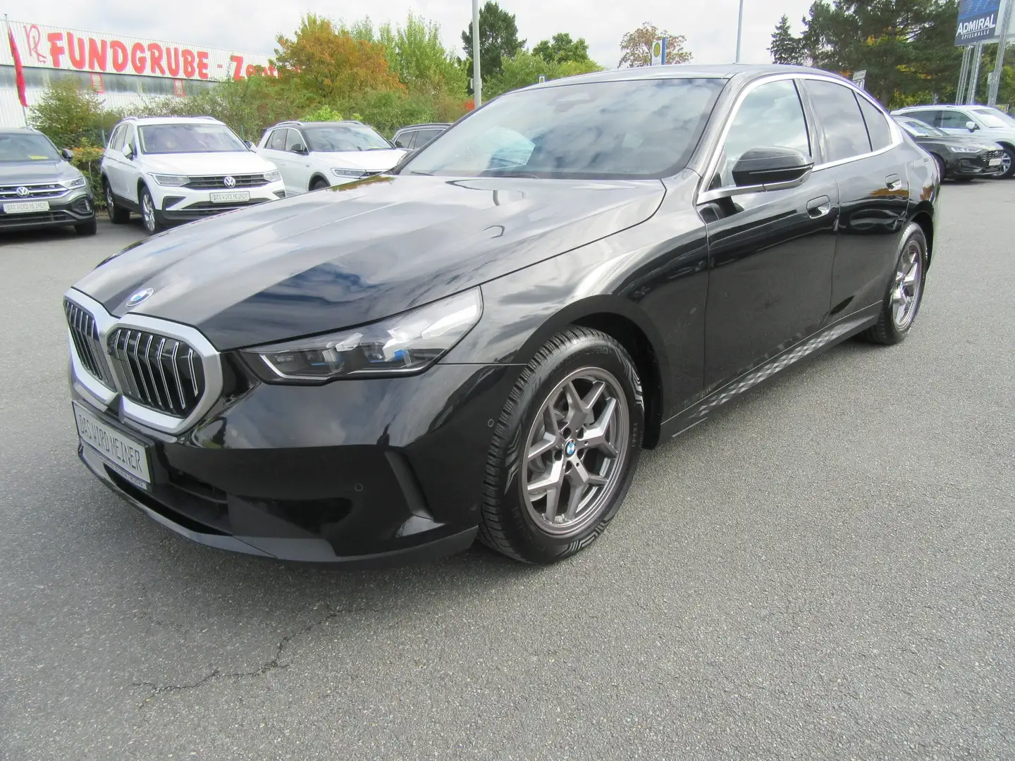 BMW 520 520 Diesel Automatik NEUES MODEL! Schwarz - 1