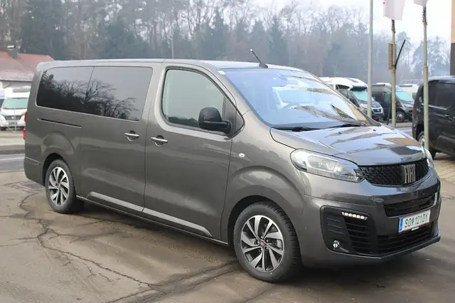 Fiat Ulysse Batterie 75kWh Lounge XL netto € 58.325,-