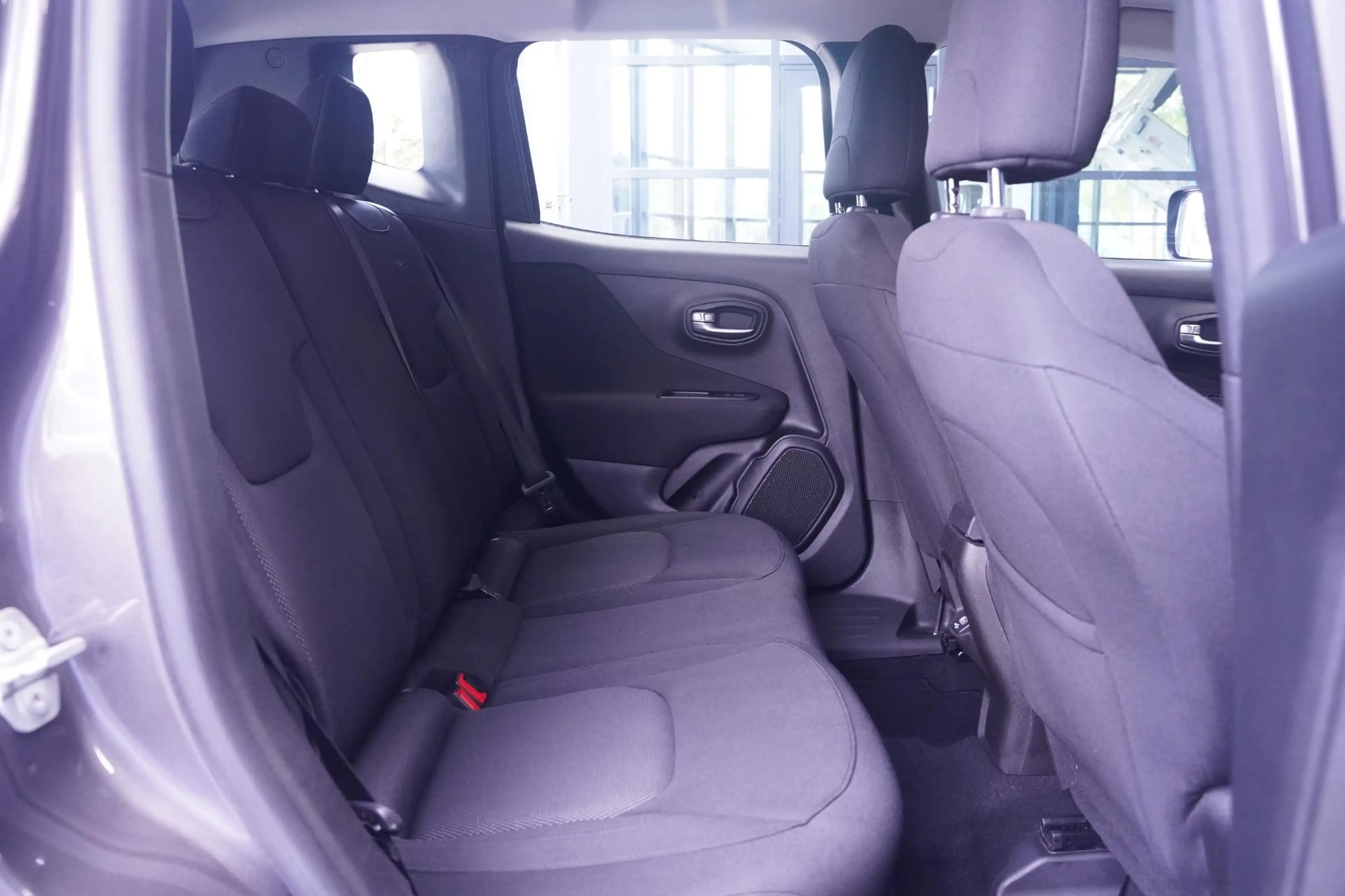 Jeep Renegade 1.3T DDCT Limited automaat climatronic 16"-lmv stu — photo 36