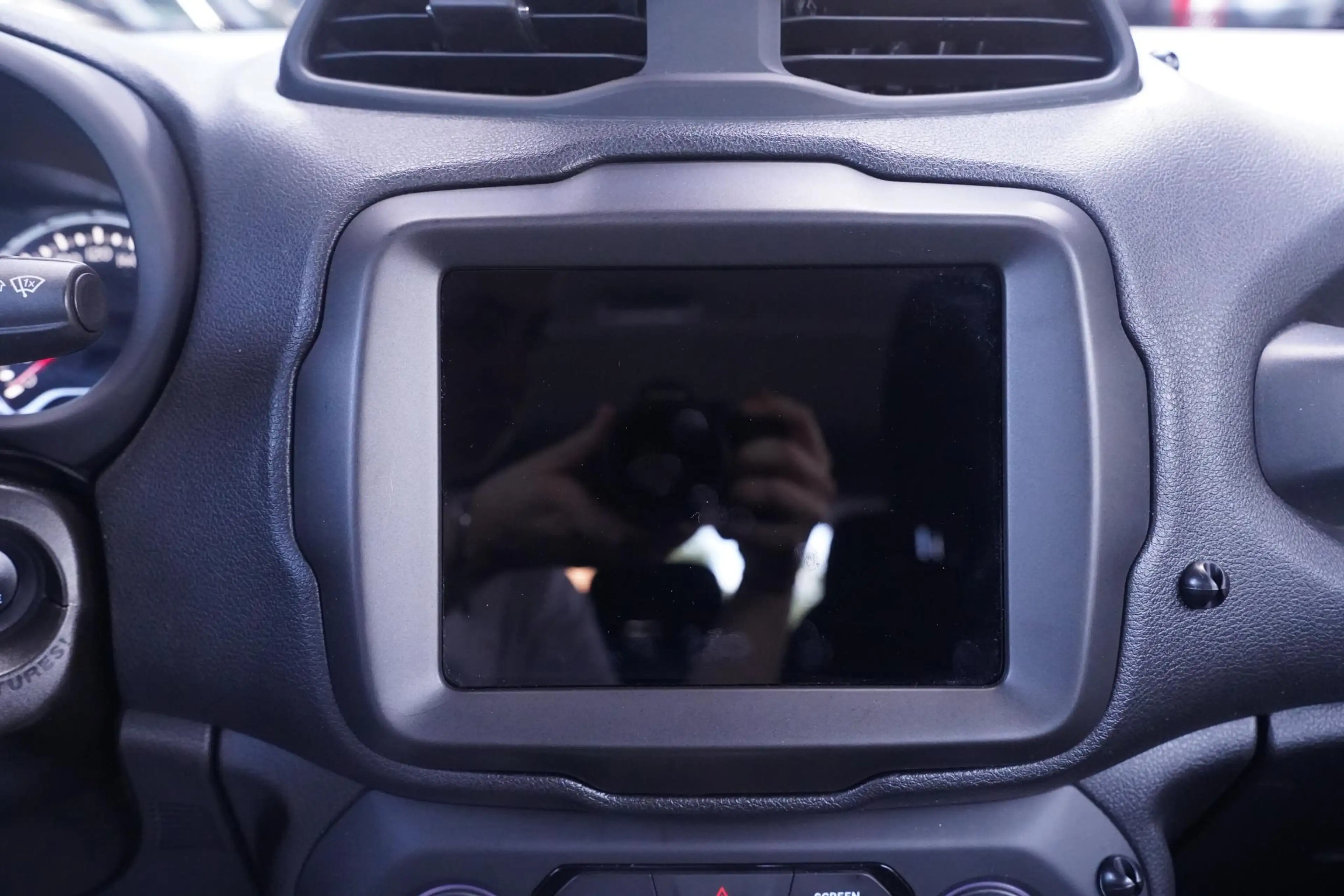 Jeep Renegade 1.3T DDCT Limited automaat climatronic 16"-lmv stu — photo 31