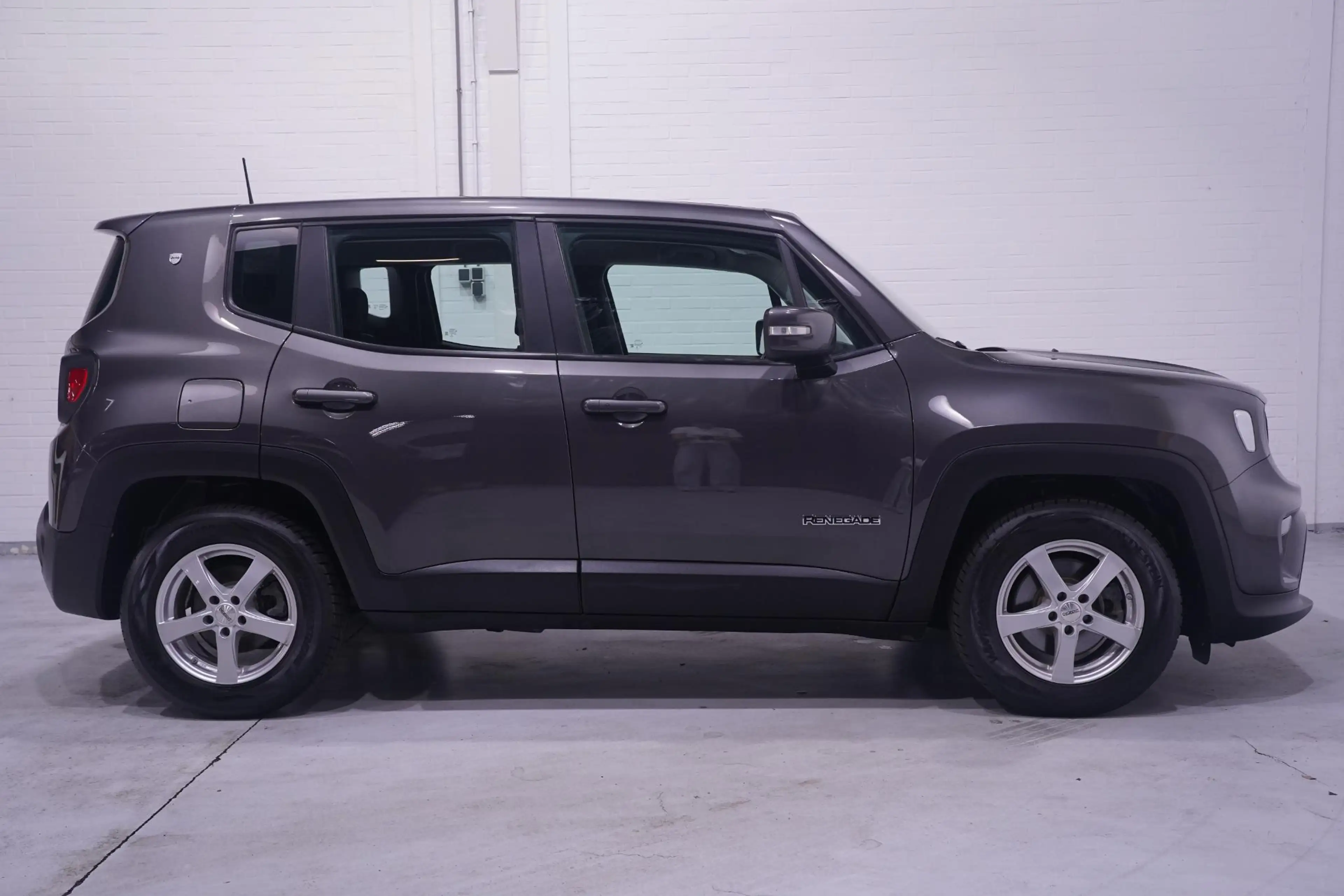 Jeep Renegade 1.3T DDCT Limited automaat climatronic 16"-lmv stu — photo 17