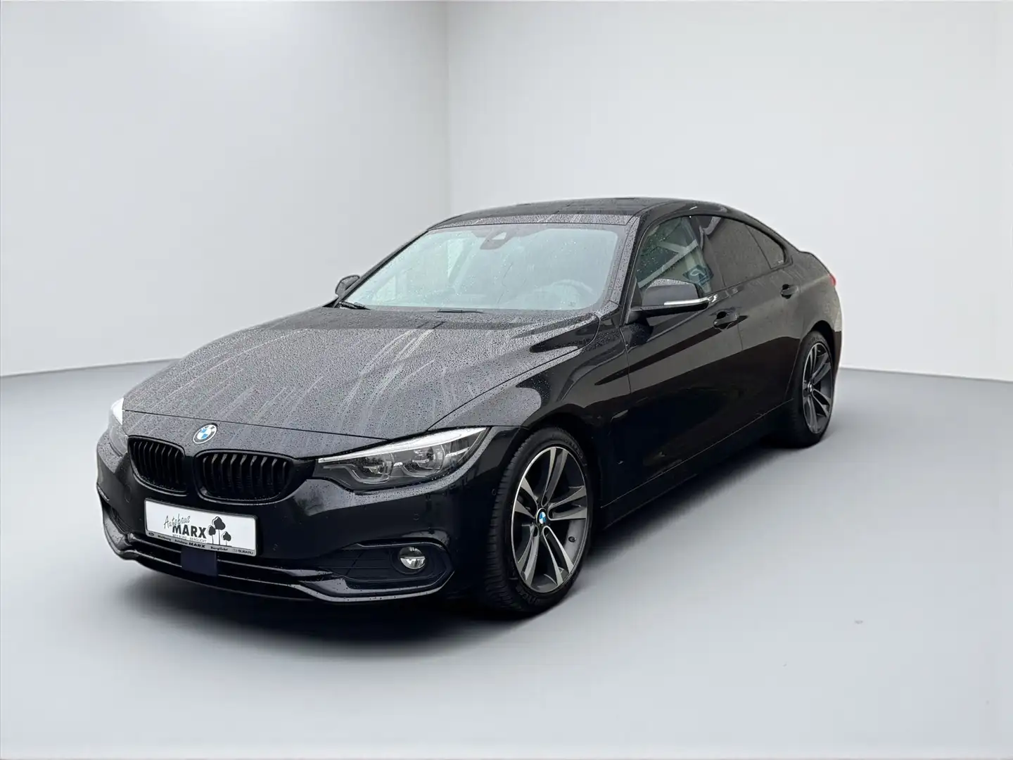 BMW 420 d SportLine Schwarz - 1