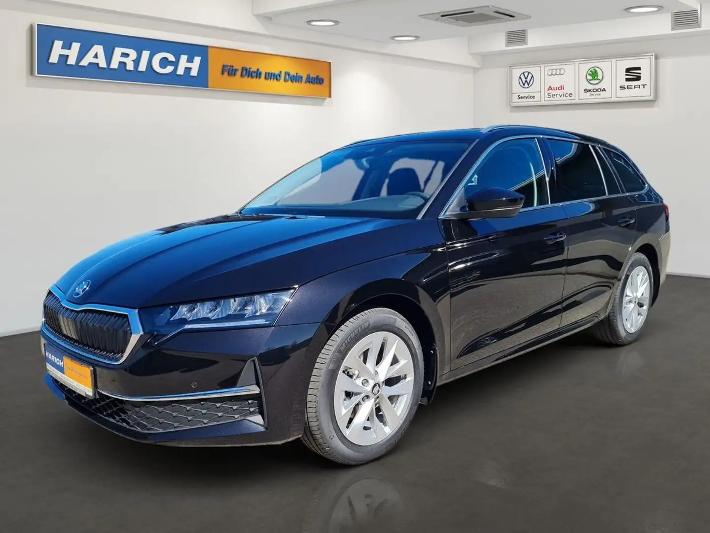Skoda Octavia Combi 1.5 TSI DSG ACC AHK NAVI PDC SHZ V Negro - 1