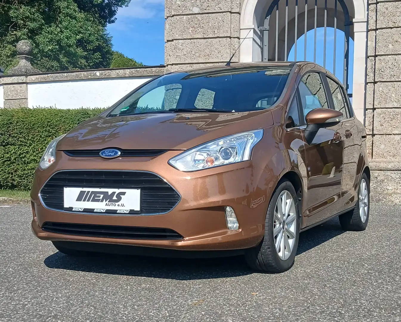 Ford B-Max Titanium *PICKERL*SCHIEBETÜREN*PDC* Braun - 2