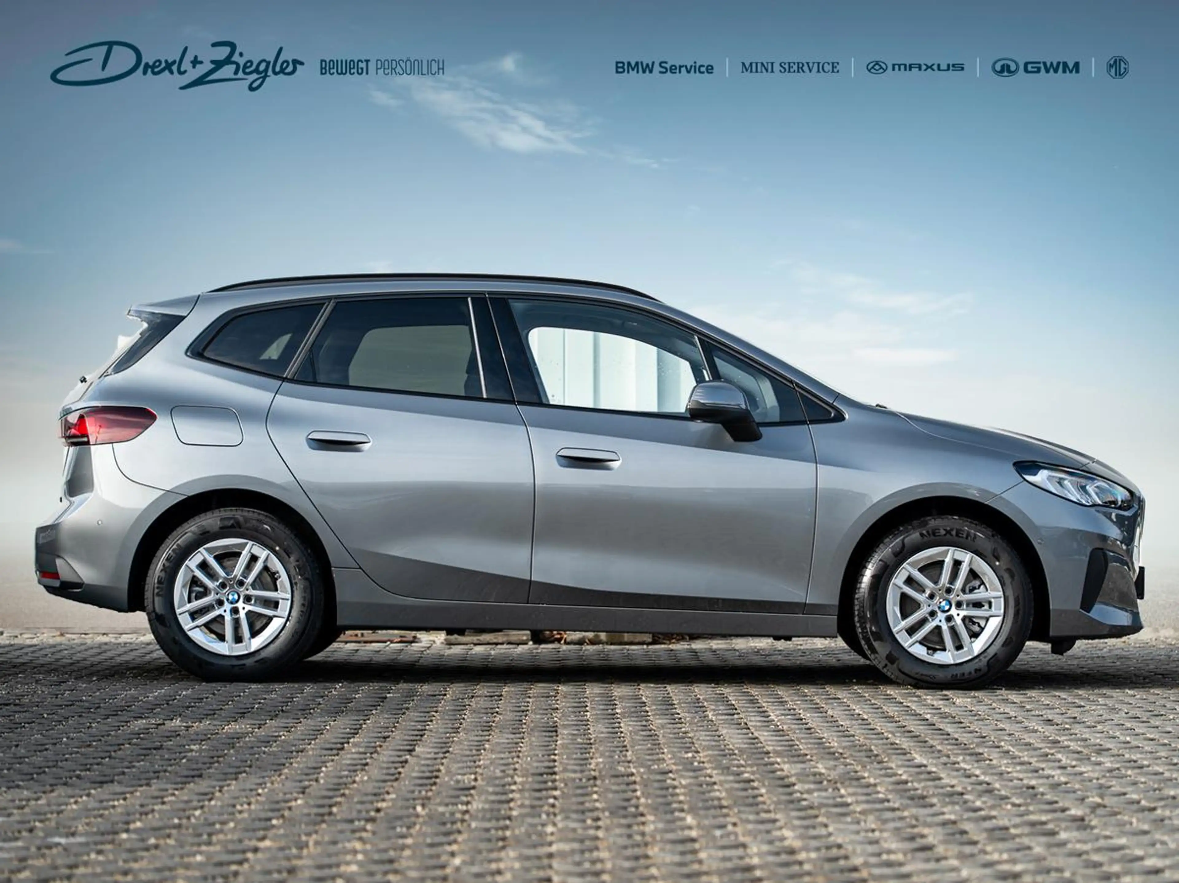 BMW 220 220d Active Tourer AHK PANO Sportsitze SoGlas — photo 2