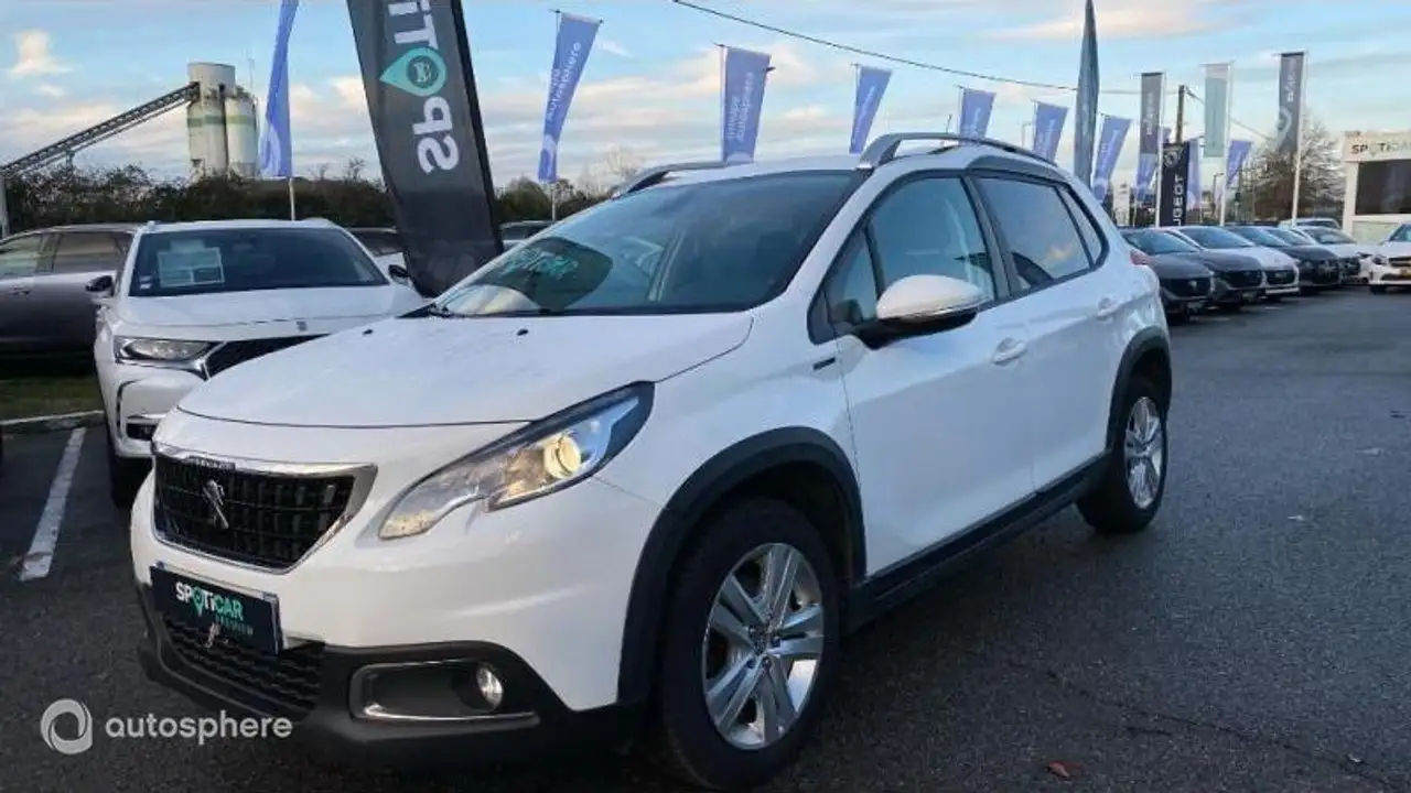 Peugeot 2008 1.2 PureTech 110ch E6.c Signature S\\u00