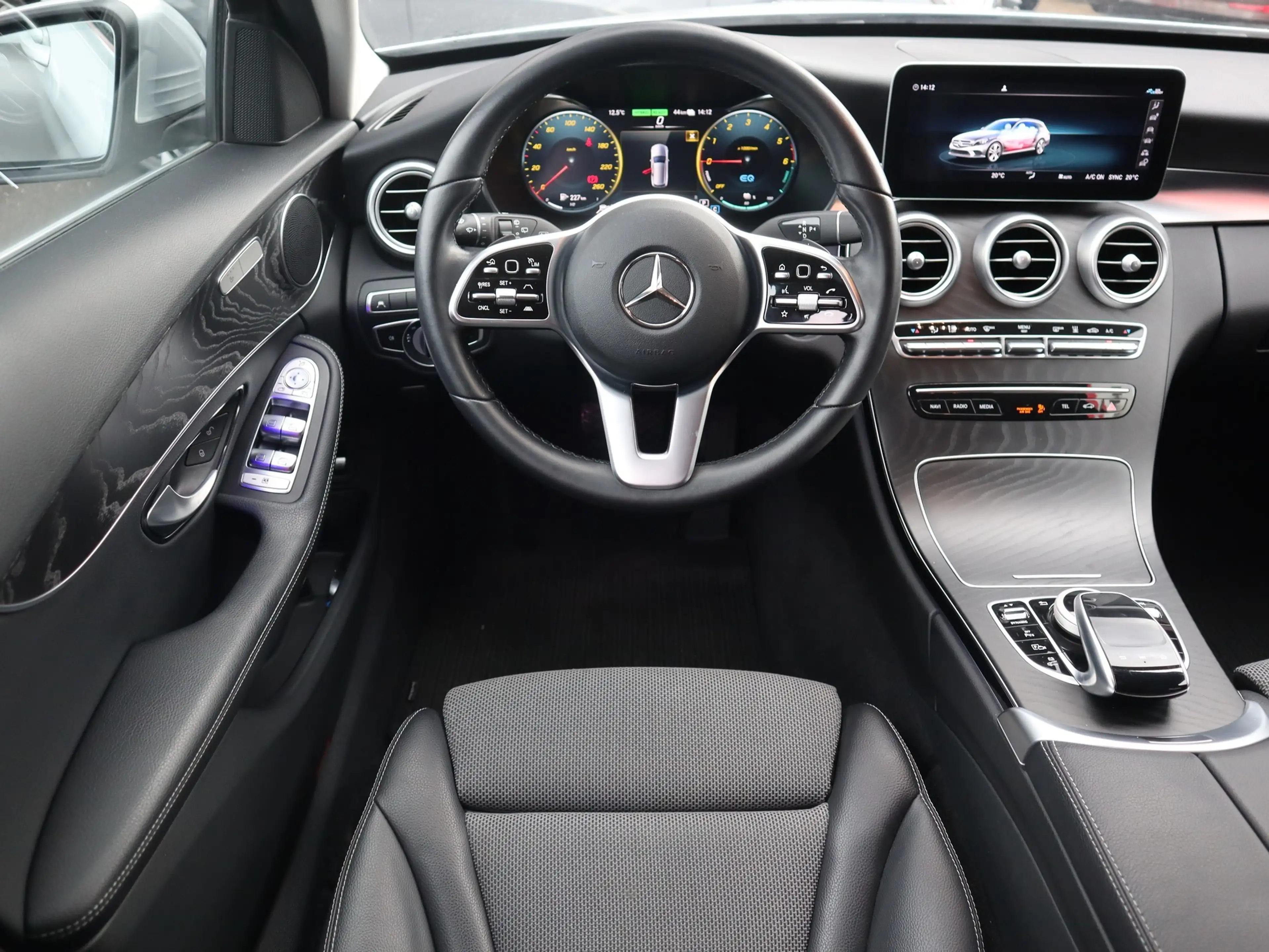 Mercedes-Benz C 300 C300 T-Modell de Avantgarde — photo 10