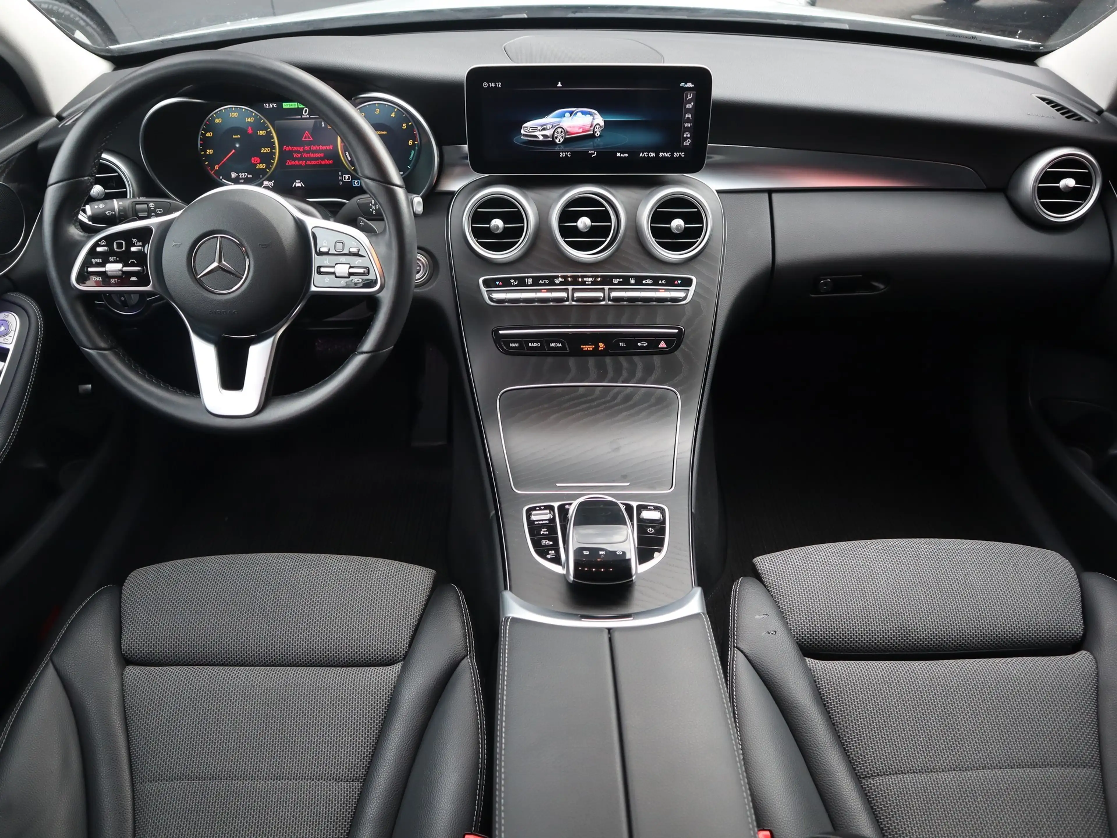 Mercedes-Benz C 300 C300 T-Modell de Avantgarde — photo 9