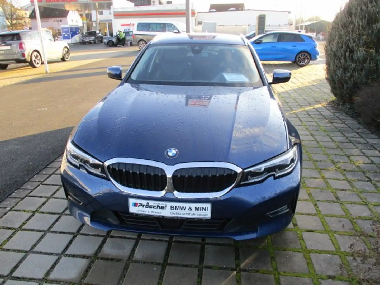 BMW 320 320d Touring A/LC Prof/HuD/HiFi/ACC/DAB Blau - 1